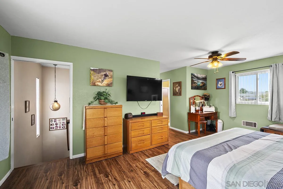 https://cdn.realtyfeed.com/cdn/127/2600371/f4f107a09060fd46902de14b0c24a5e2.webp