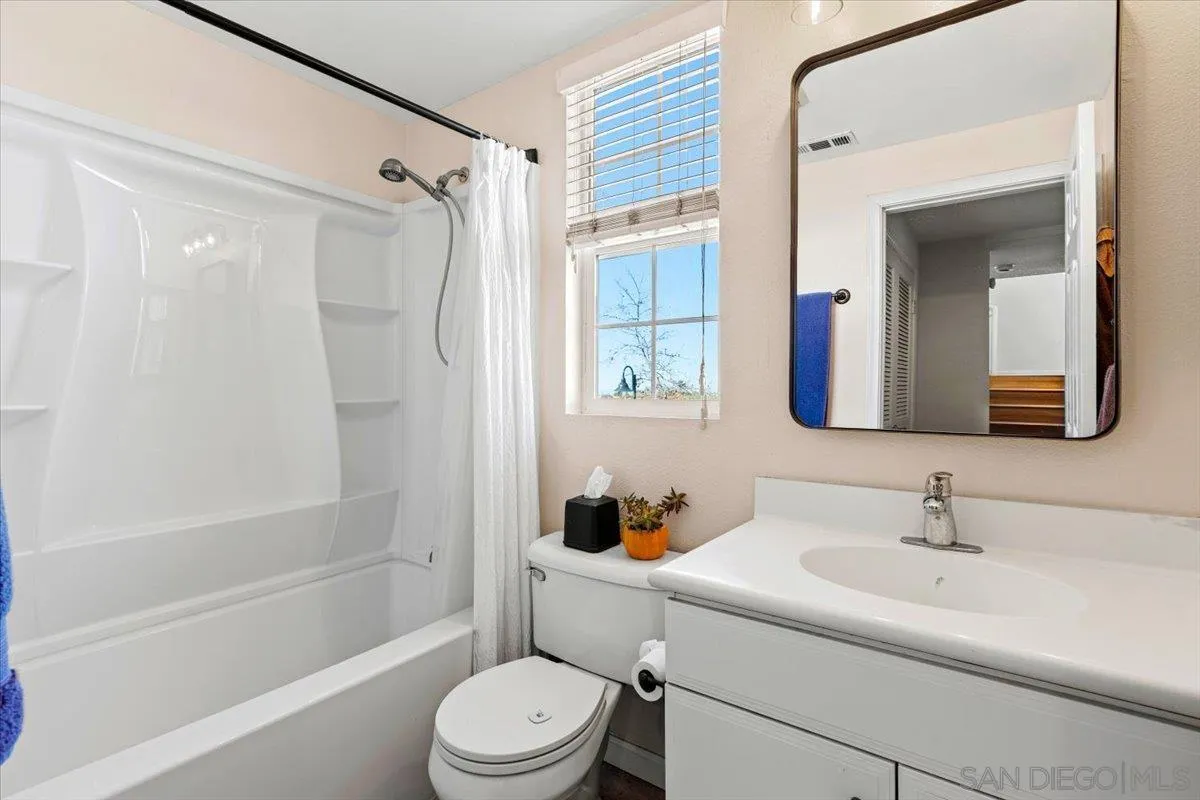 Photo #7: 2600372 Listing: Photo #7