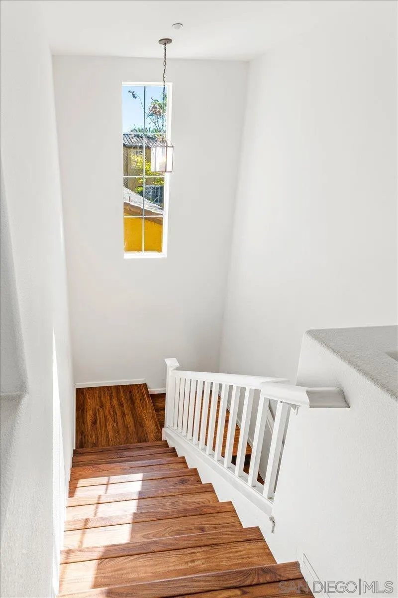 Photo #9: 2600372 Listing: Photo #9