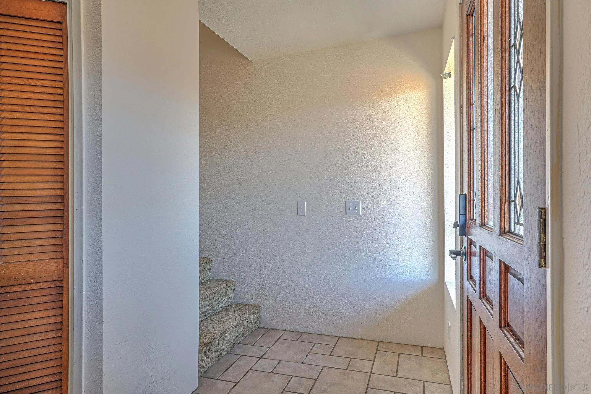 https://cdn.realtyfeed.com/cdn/127/2600374/692877c4b83ea576981ead6b58717c35.webp