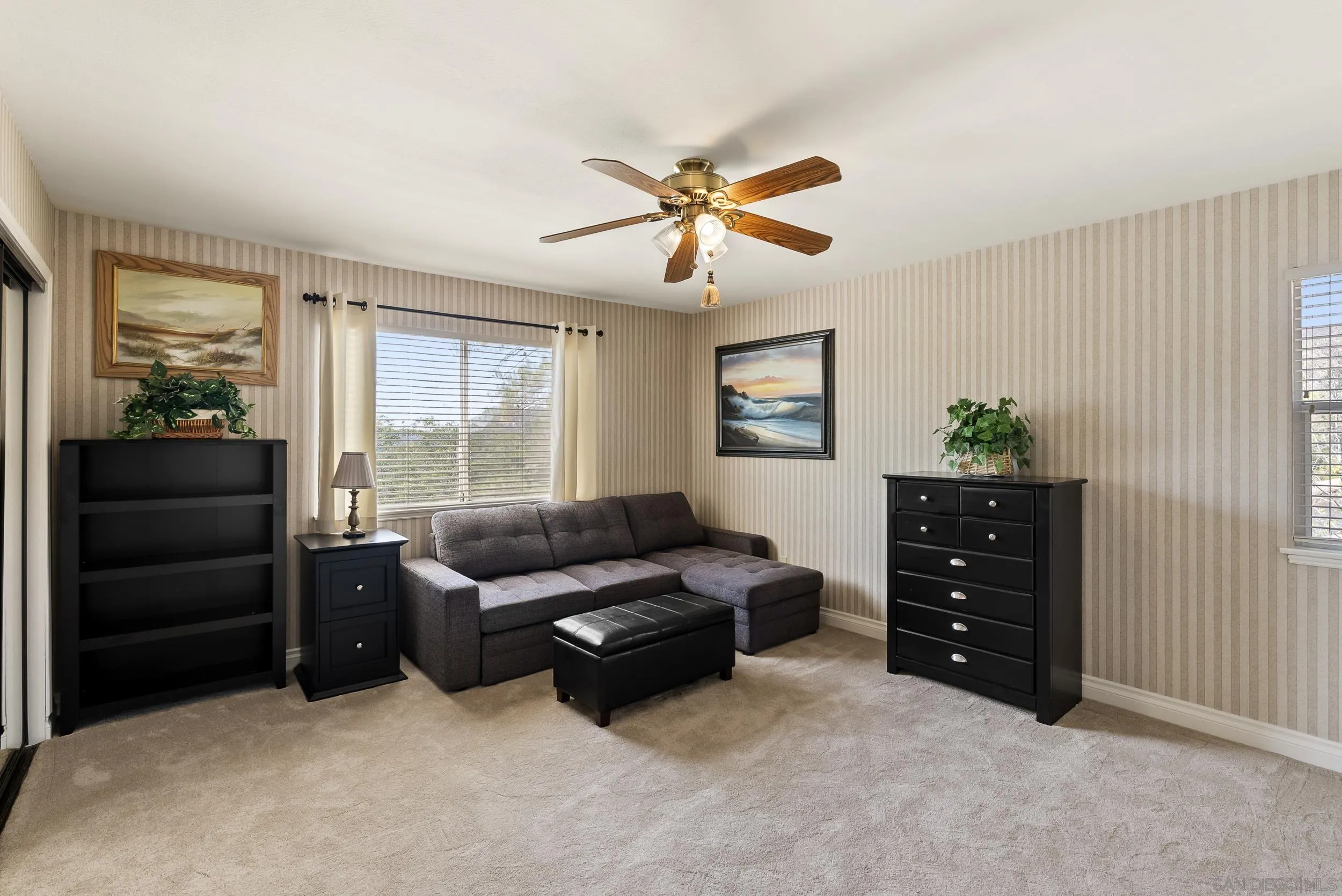 https://cdn.realtyfeed.com/cdn/127/2600380/3f5d1722d0501f1e35186c161986c7d9.webp