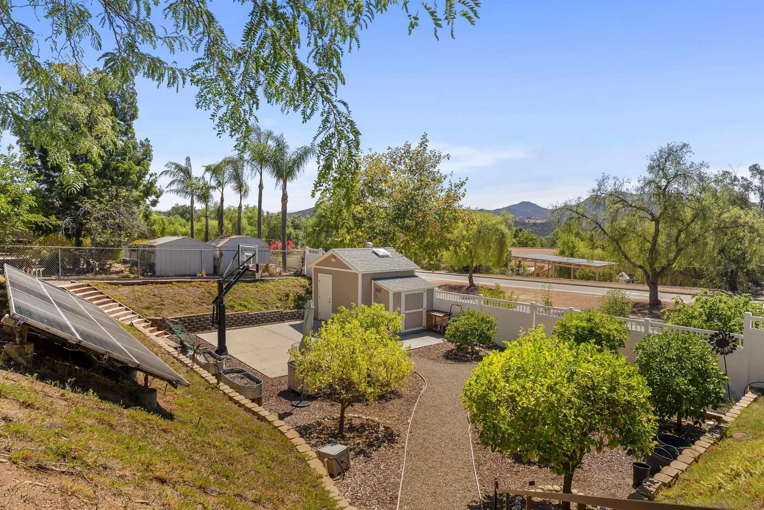 https://cdn.realtyfeed.com/cdn/127/2600380/5e152c5098e3015d38e0571c76353cad.webp