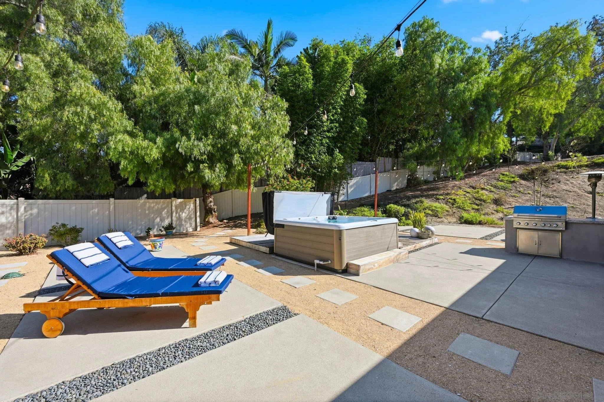 https://cdn.realtyfeed.com/cdn/127/2600381/5197419058771a1ff29251a5911ca178.webp
