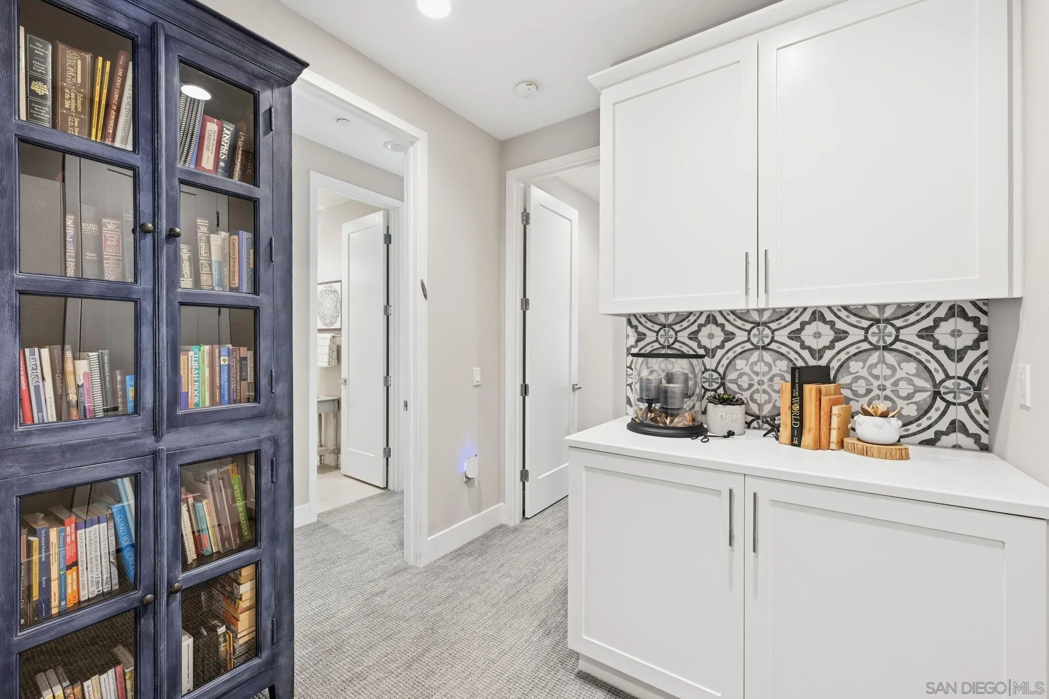 https://cdn.realtyfeed.com/cdn/127/2600381/8a93325942b23c5f96f7f0c0b6611336.webp