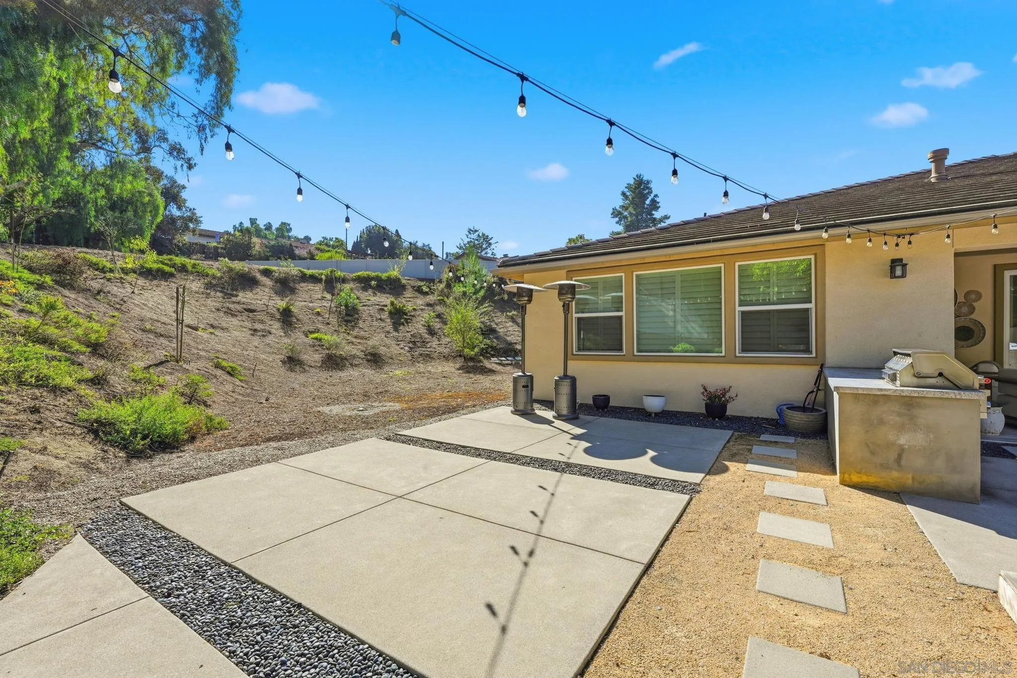 https://cdn.realtyfeed.com/cdn/127/2600381/d0e740aaacb28fff6c548c9a1666f055.webp