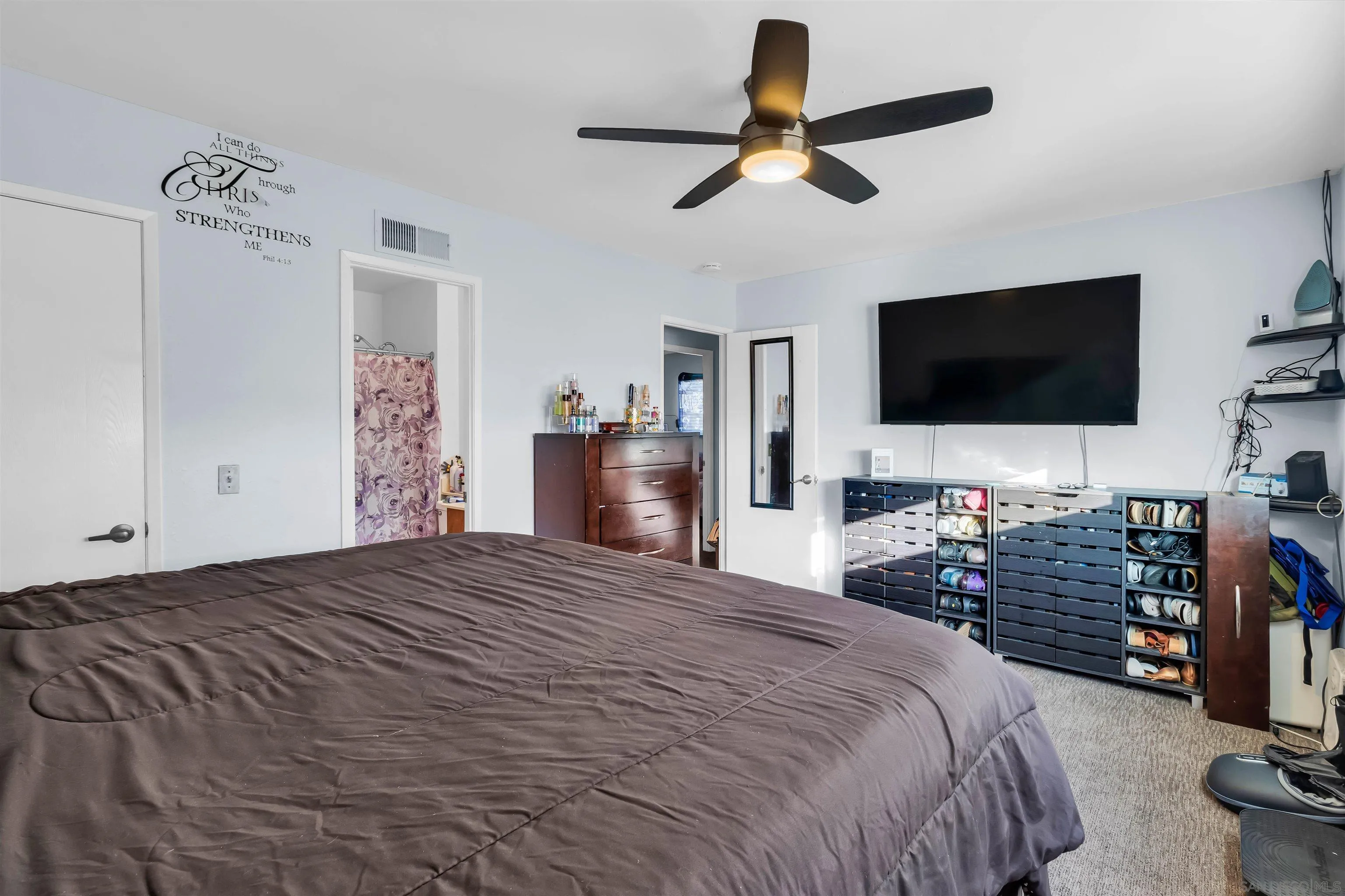 https://cdn.realtyfeed.com/cdn/127/2600382/caf094153ec3332cd35f54f626942453.webp