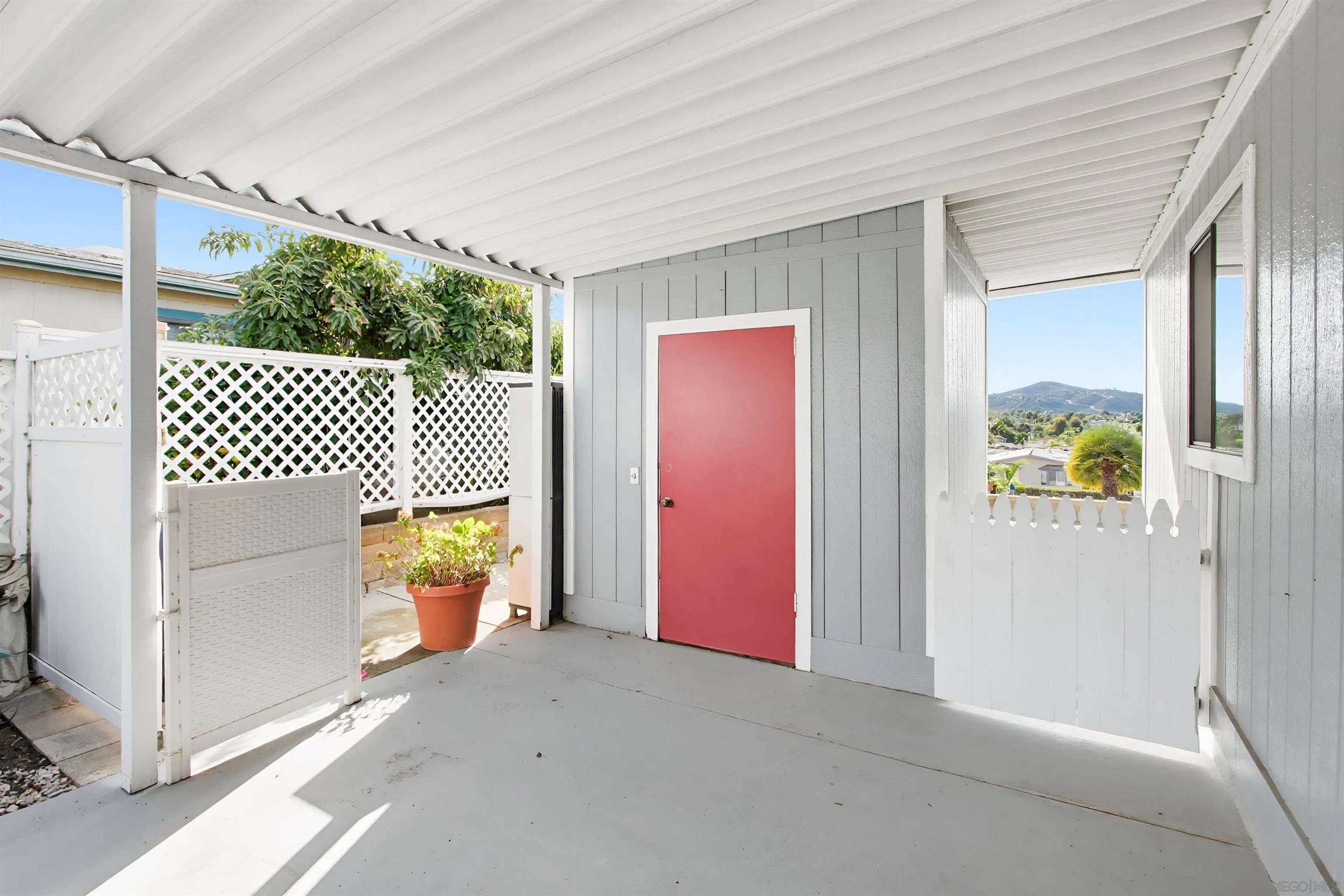 https://cdn.realtyfeed.com/cdn/127/2600383/ac86b6b577134540ff82307a97769c5b.webp