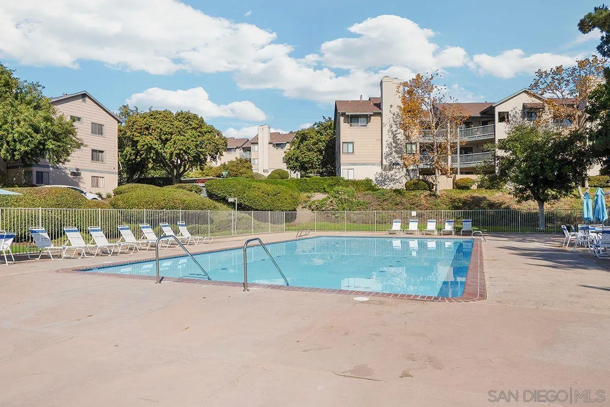 https://cdn.realtyfeed.com/cdn/127/2600384/167d00239327b3912b5237a6d0f4ff9a.webp