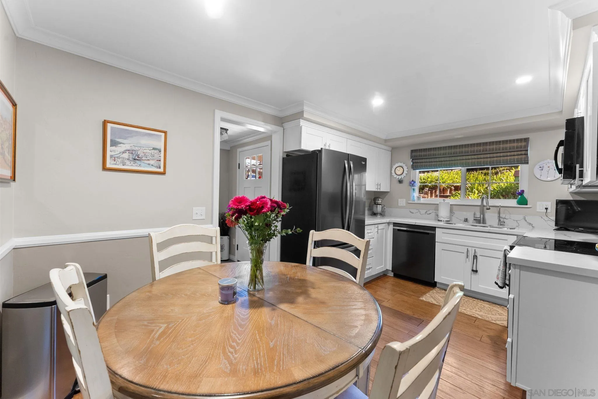https://cdn.realtyfeed.com/cdn/127/2600385/48f03a04479919e813788146f2e2a6a1.webp