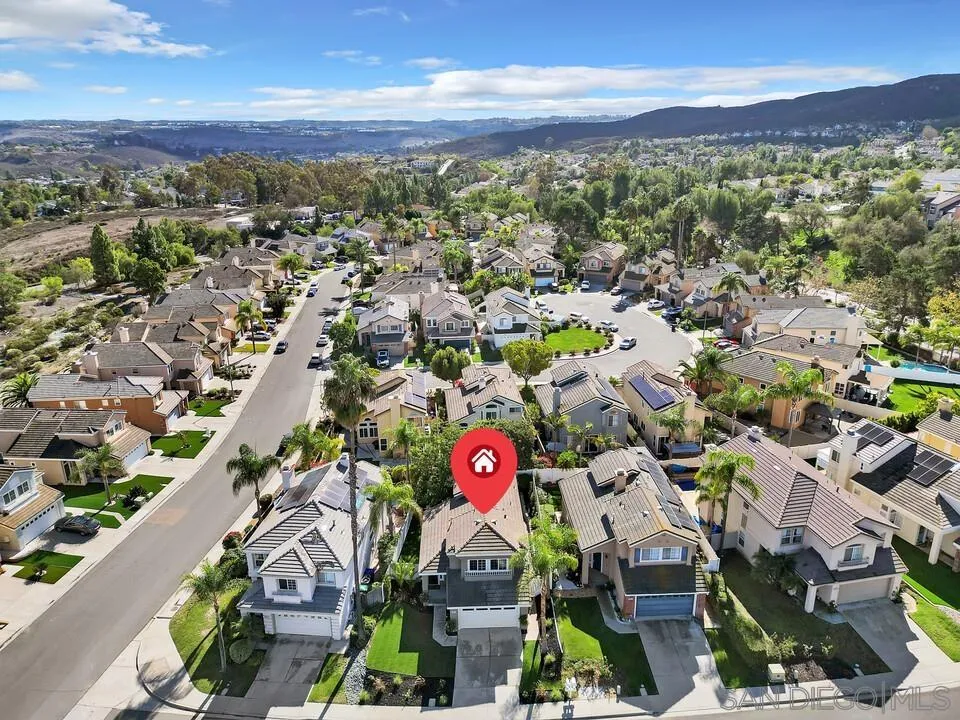 https://cdn.realtyfeed.com/cdn/127/2600387/f276d3d235cd9849439533581870187c.webp