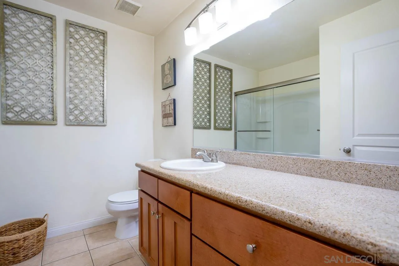 Photo #16: 2600399 Listing: Photo #16