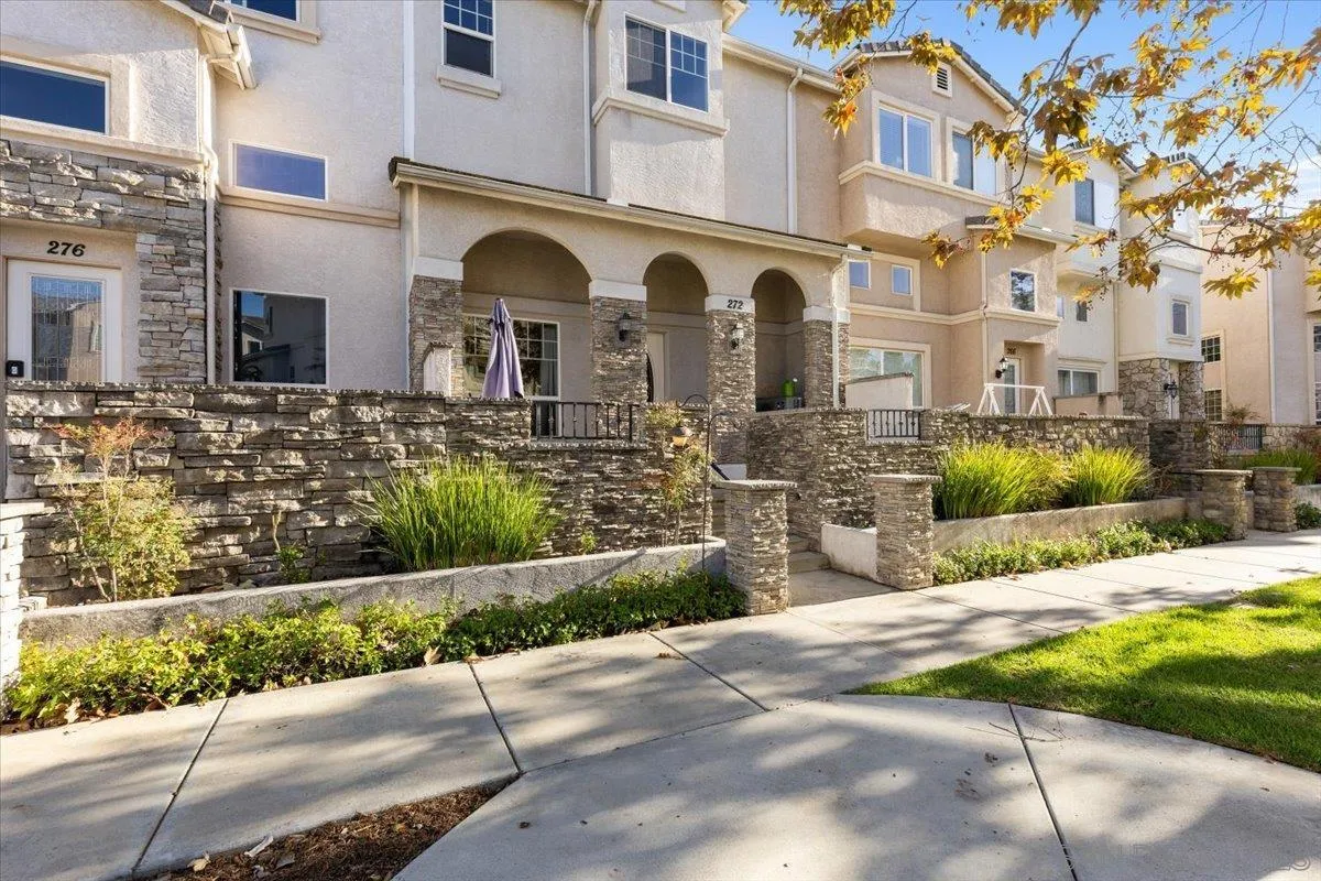 Photo #23: 2600401 Listing: Photo #23