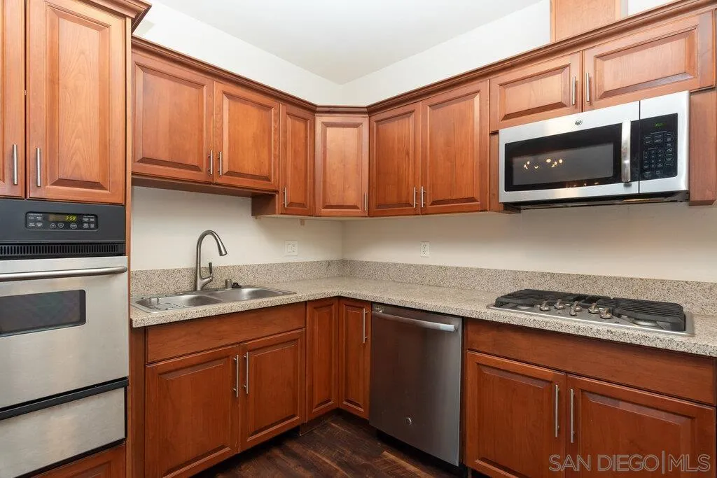 3574 4th Ave. (-80), San Diego, CA, 92103