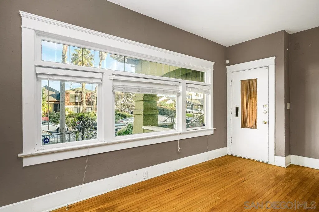3574 4th Ave. (-80), San Diego, CA, 92103