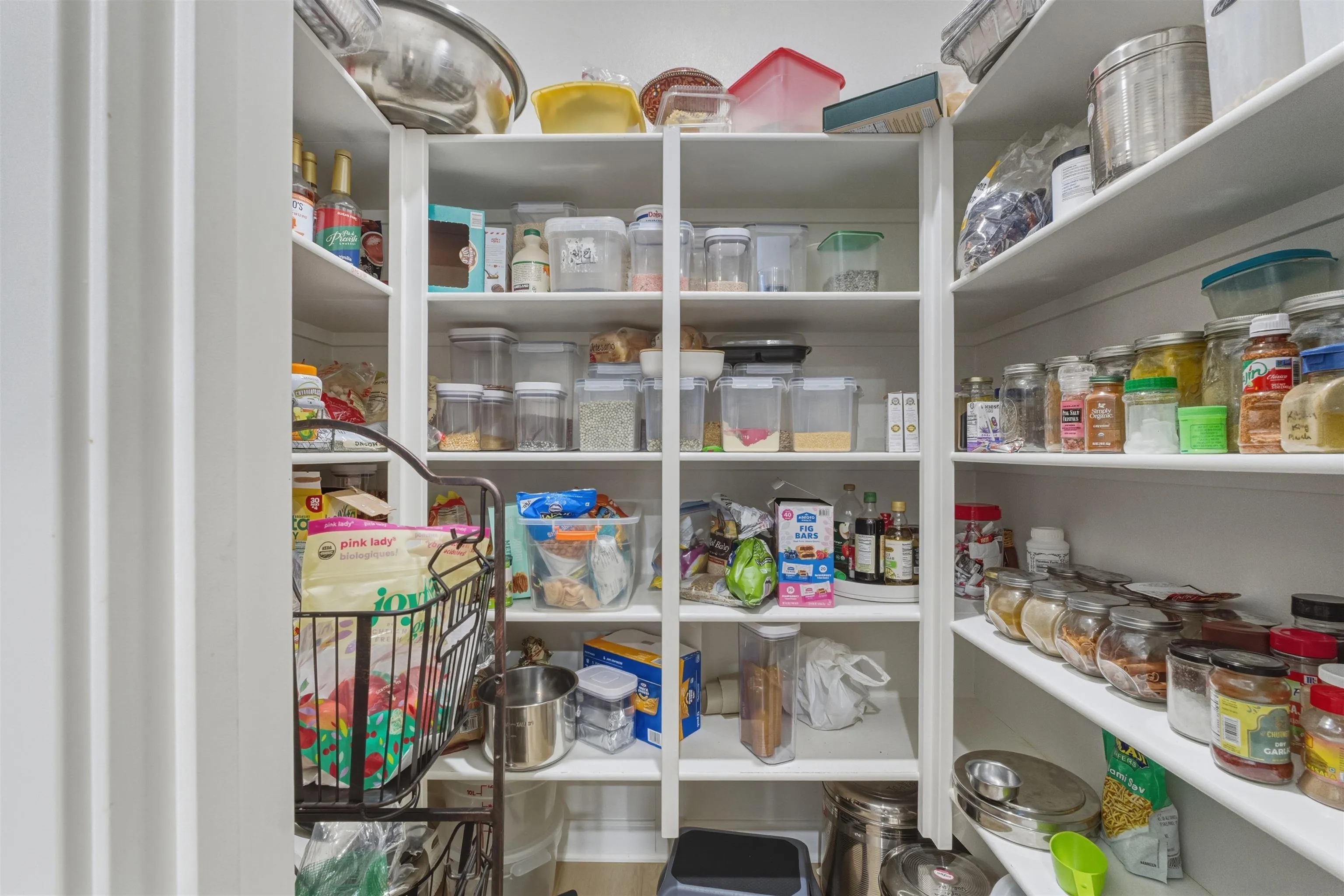 Photo #11: 2600409 Listing: Photo #11