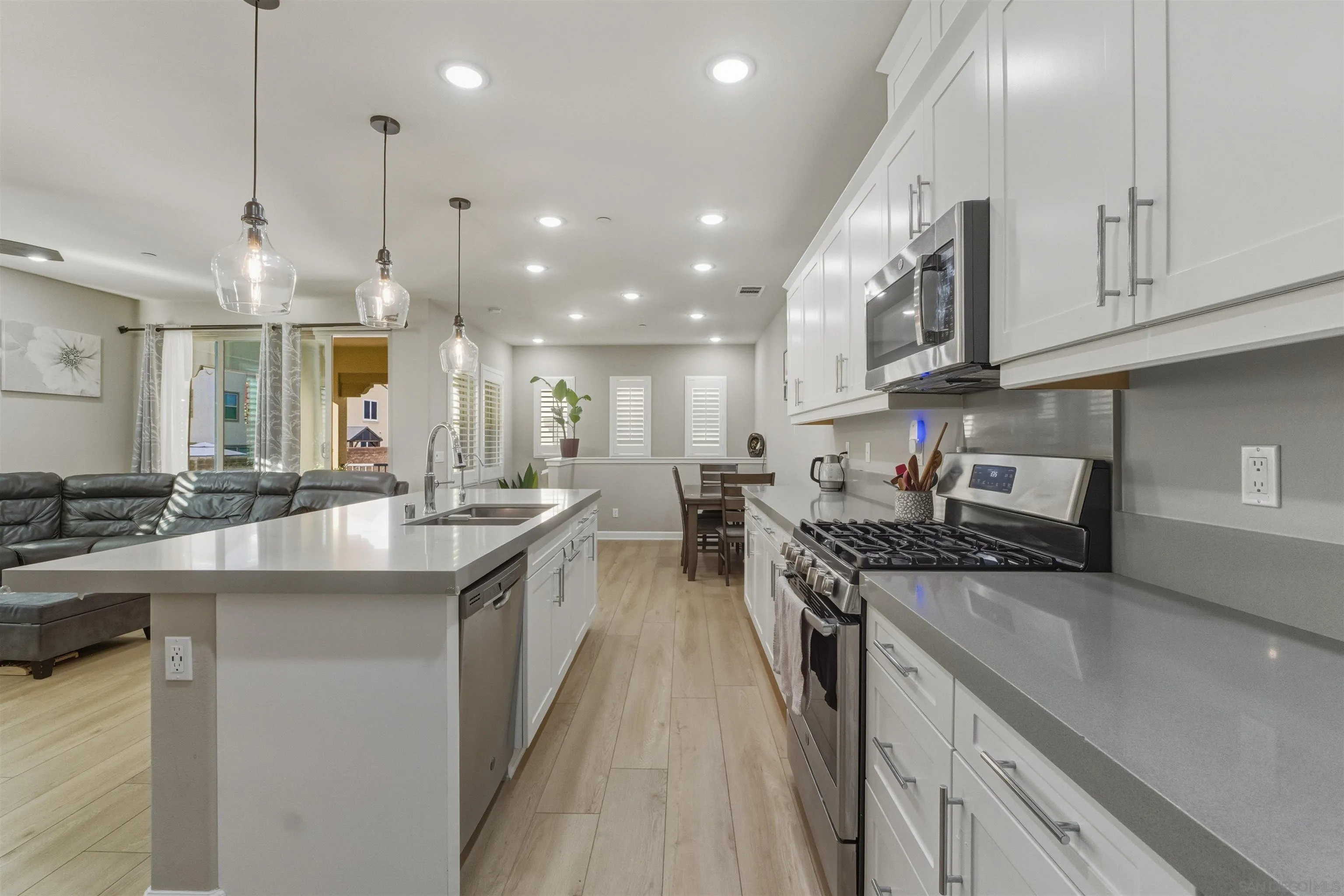 Photo #8: 2600409 Listing: Photo #8