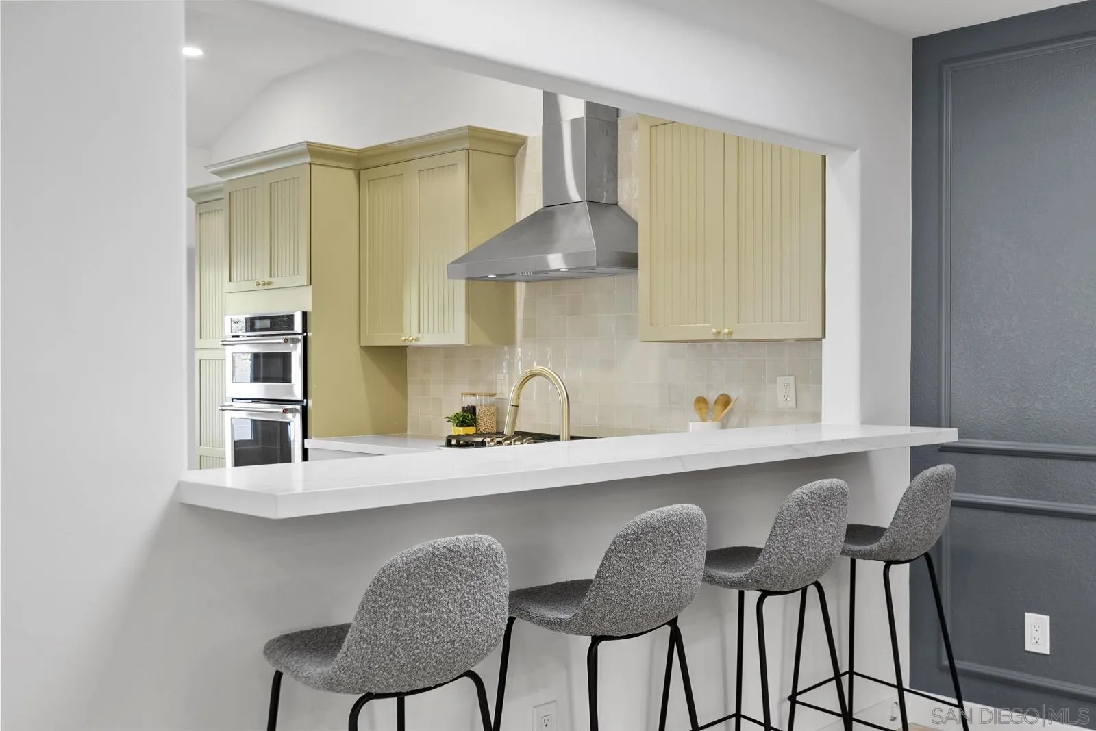 Photo #17: 2600411 Listing: Photo #17