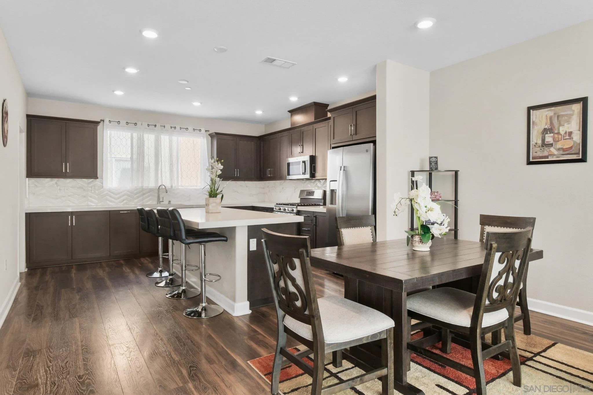 Photo #7: 2600414 Listing: Photo #7