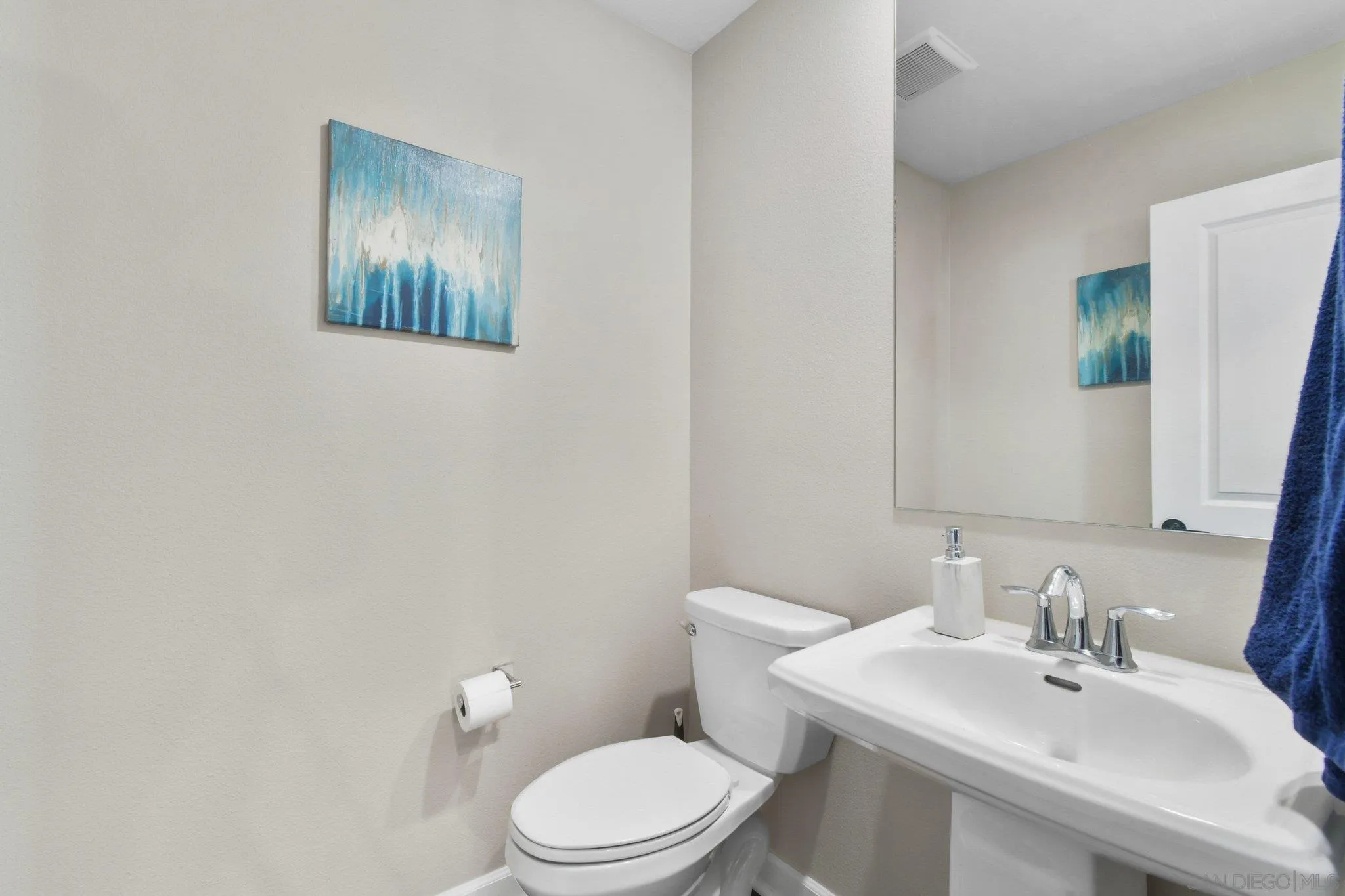 Photo #20: 2600414 Listing: Photo #20