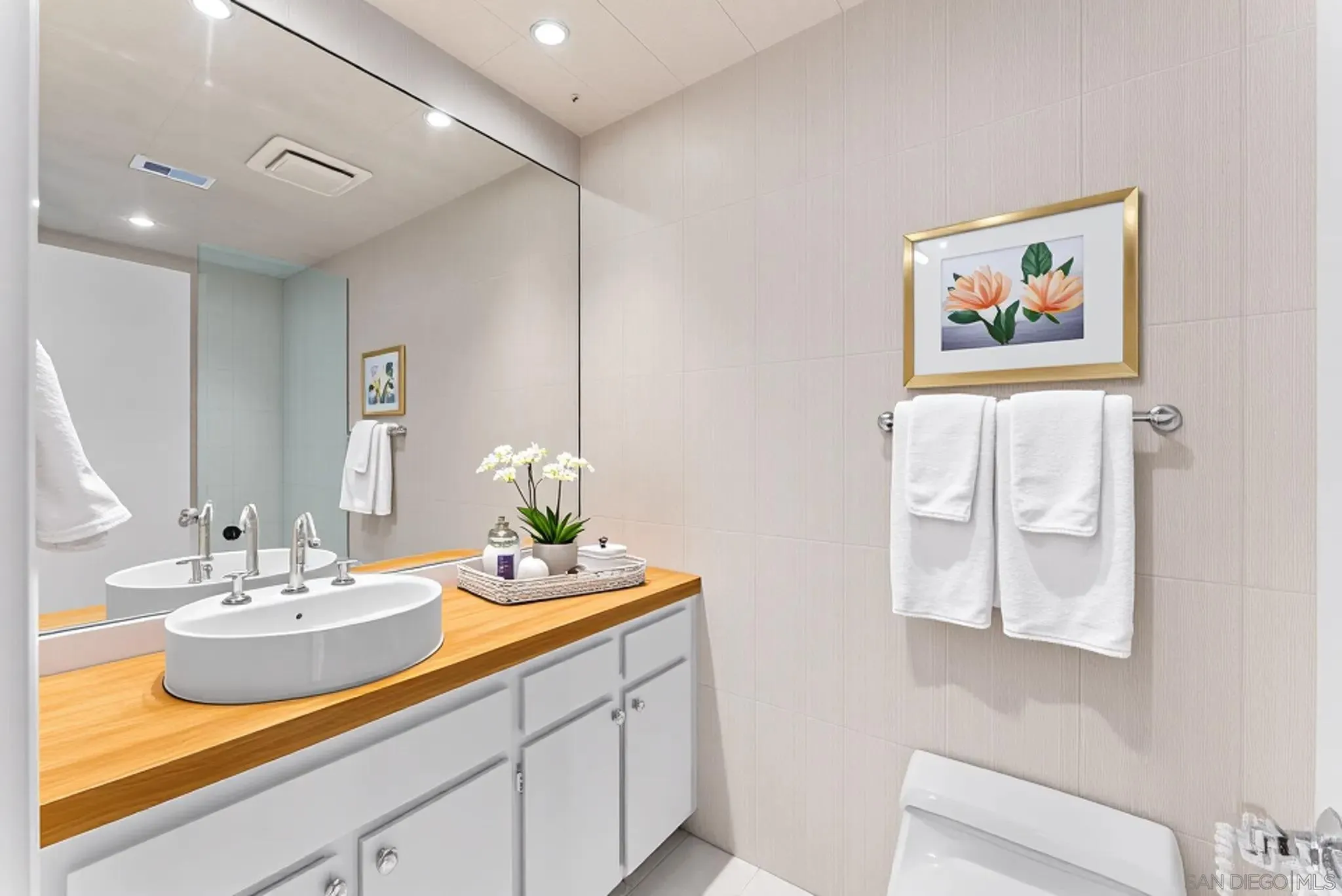 Photo #14: 2600421 Listing: Photo #14