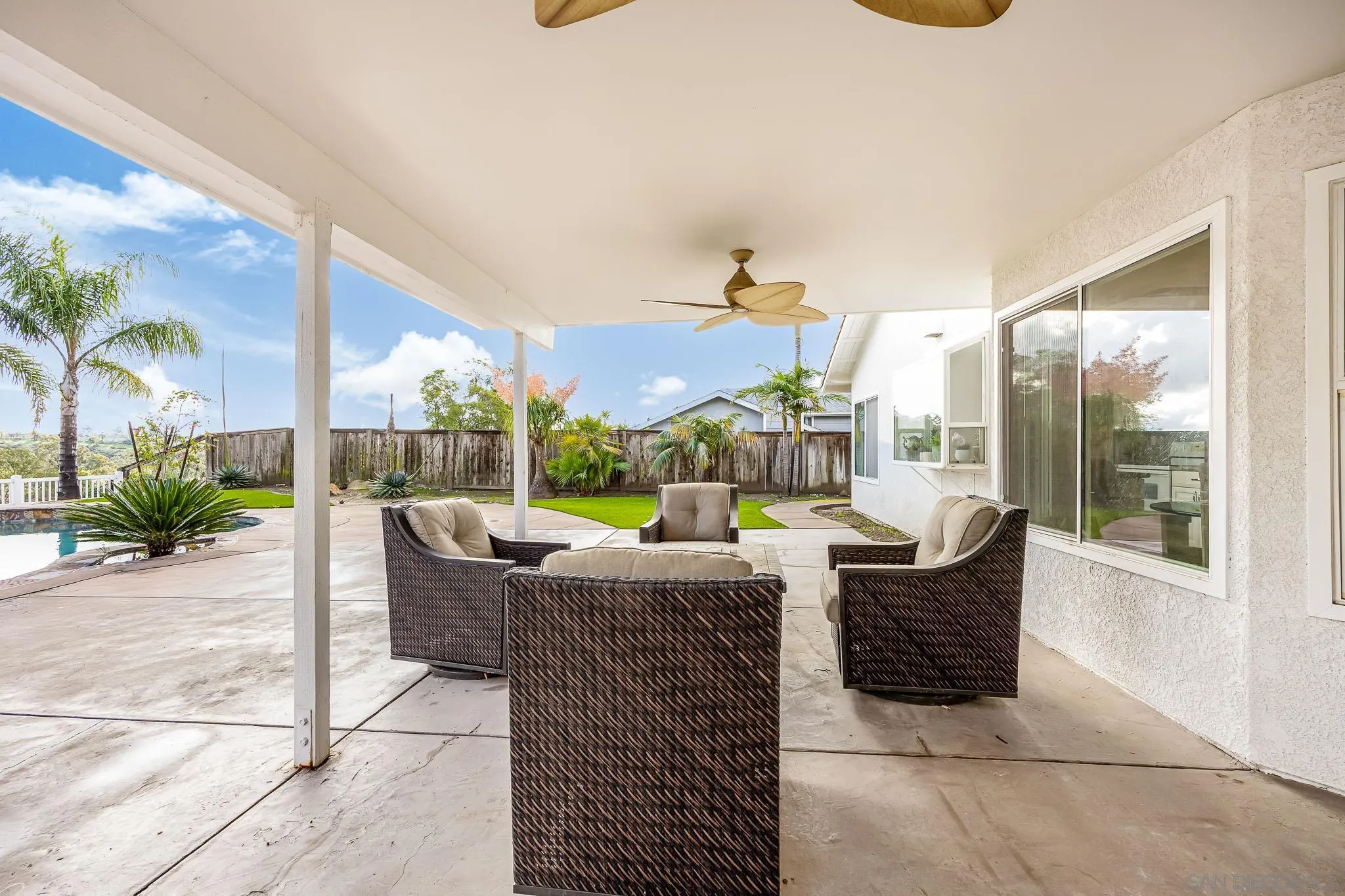 https://cdn.realtyfeed.com/cdn/127/2600423/8360395381b1ac02751cfa49ca9d3f91.webp