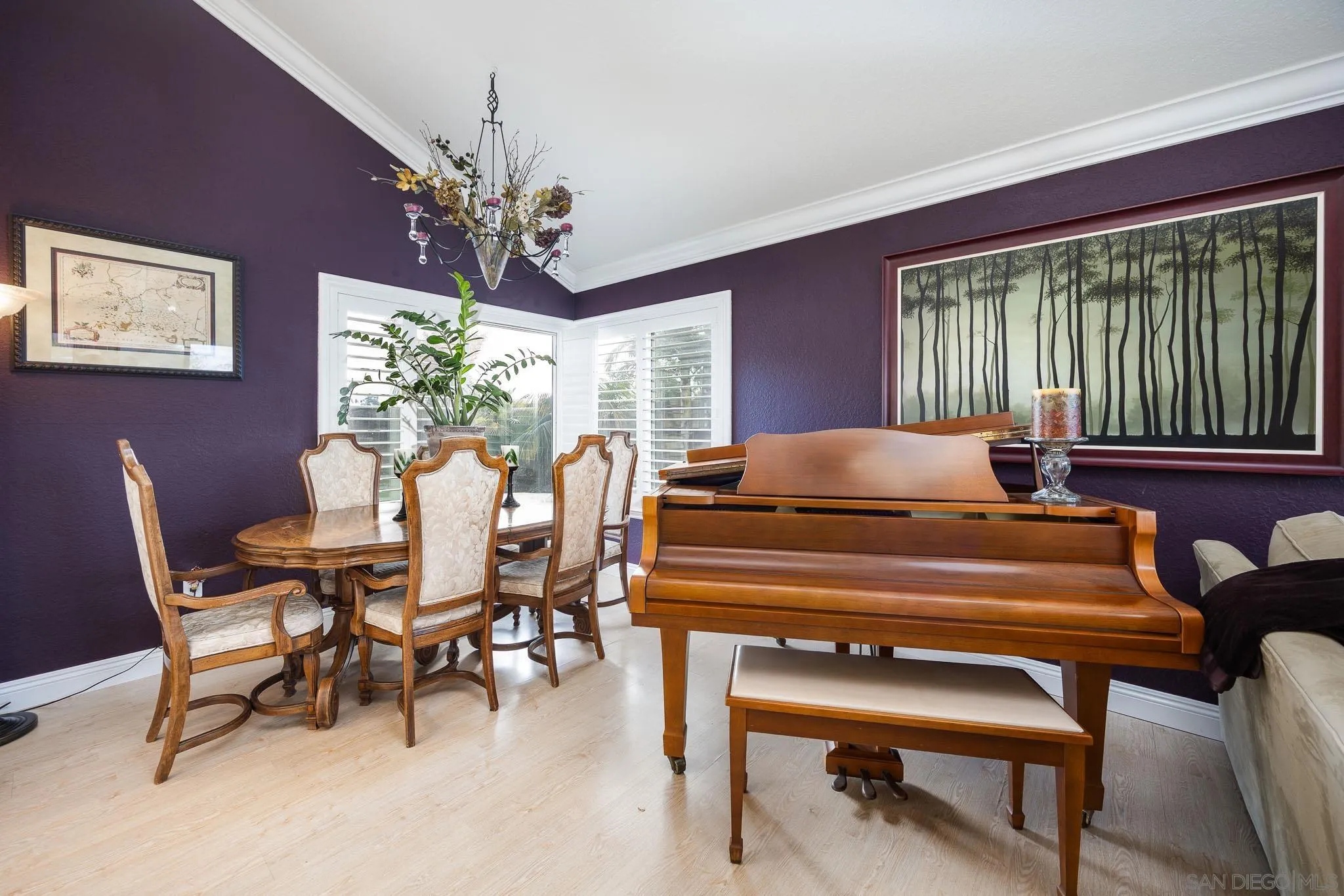 https://cdn.realtyfeed.com/cdn/127/2600423/c20f11a402c24431c798a0e152897d9c.webp