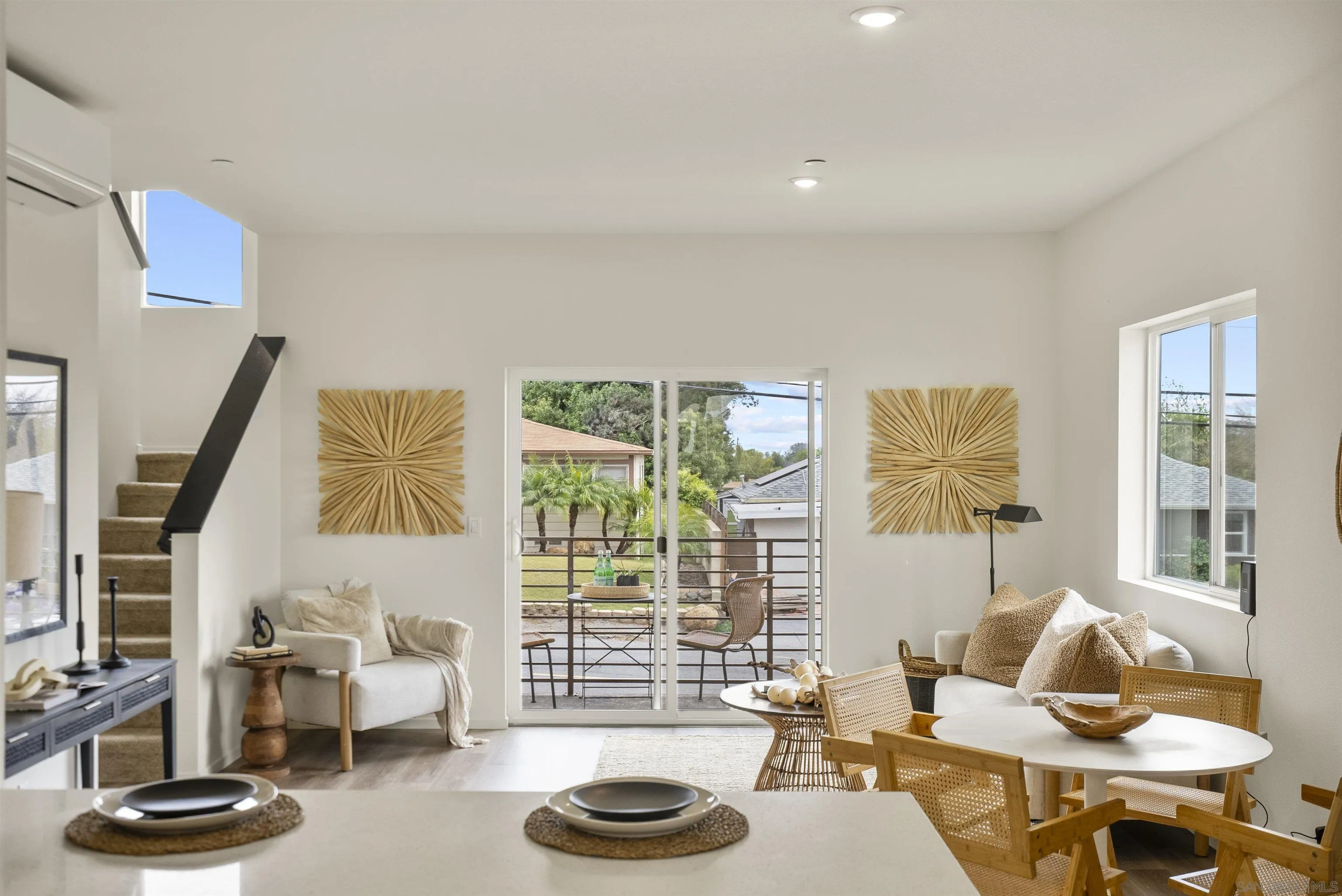 Photo #1: 2600428 Listing: Photo #1