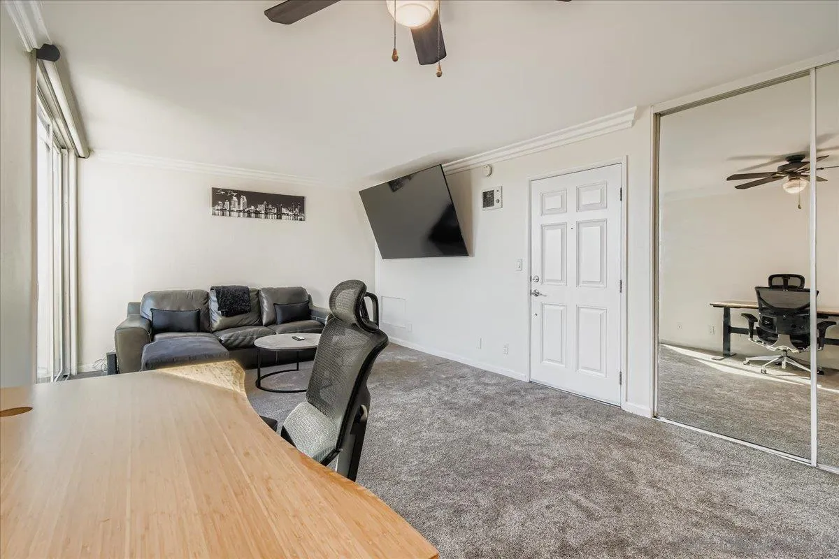 Photo #8: 2600435 Listing: Photo #8