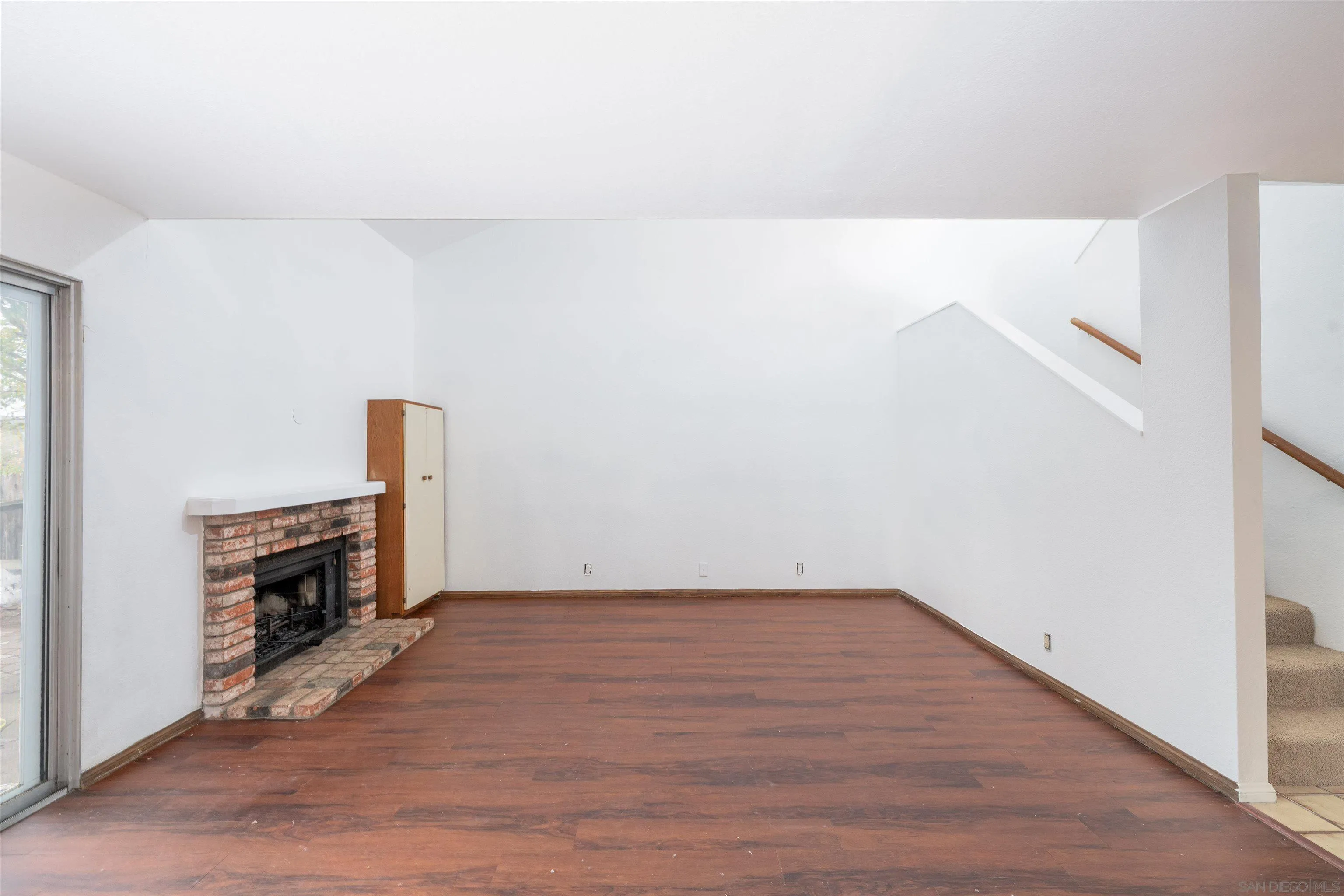 Photo #10: 2600448 Listing: Photo #10