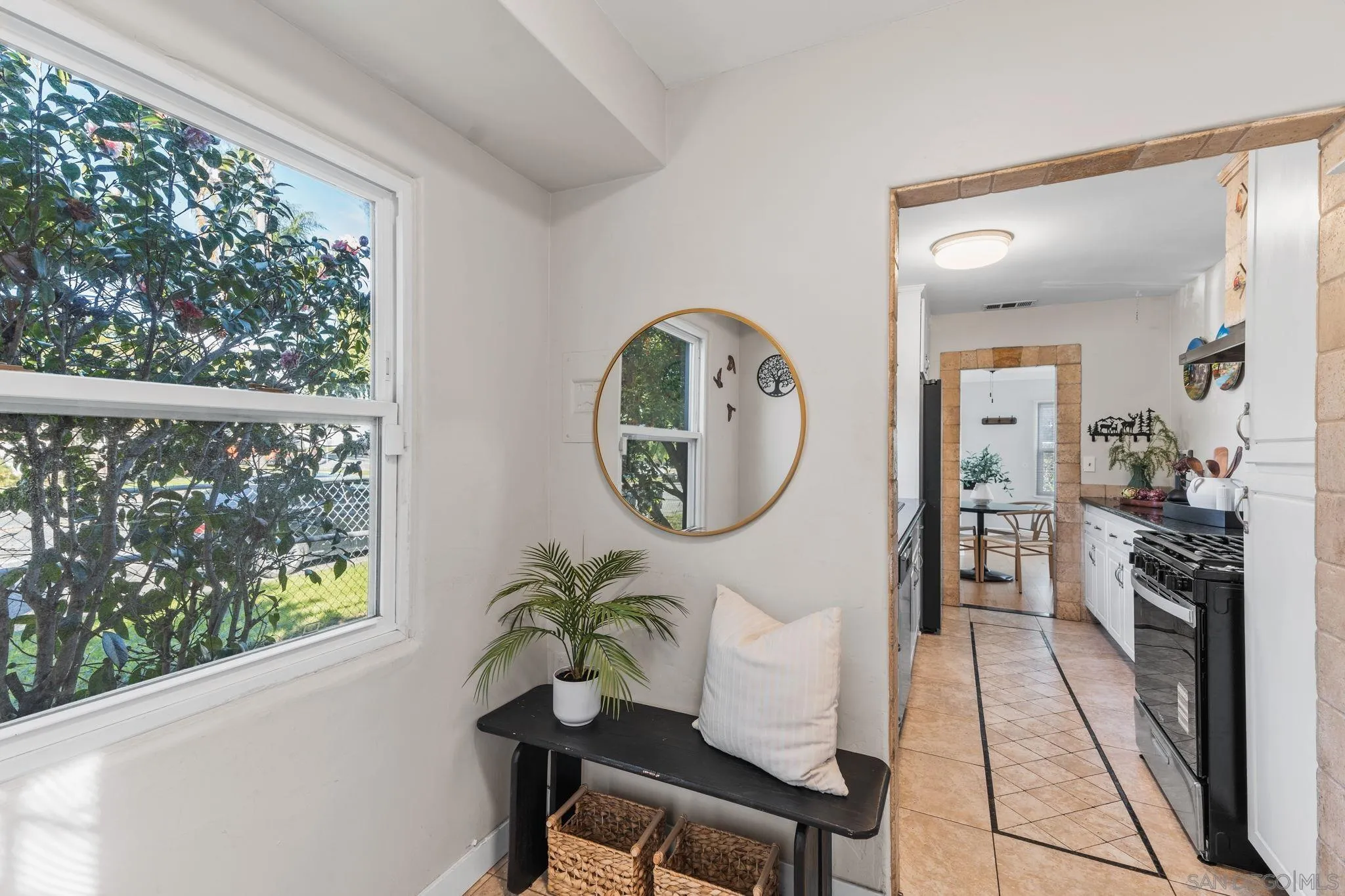 https://cdn.realtyfeed.com/cdn/127/2600450/db727c1c347b8b6137b910c4dd19b711.webp