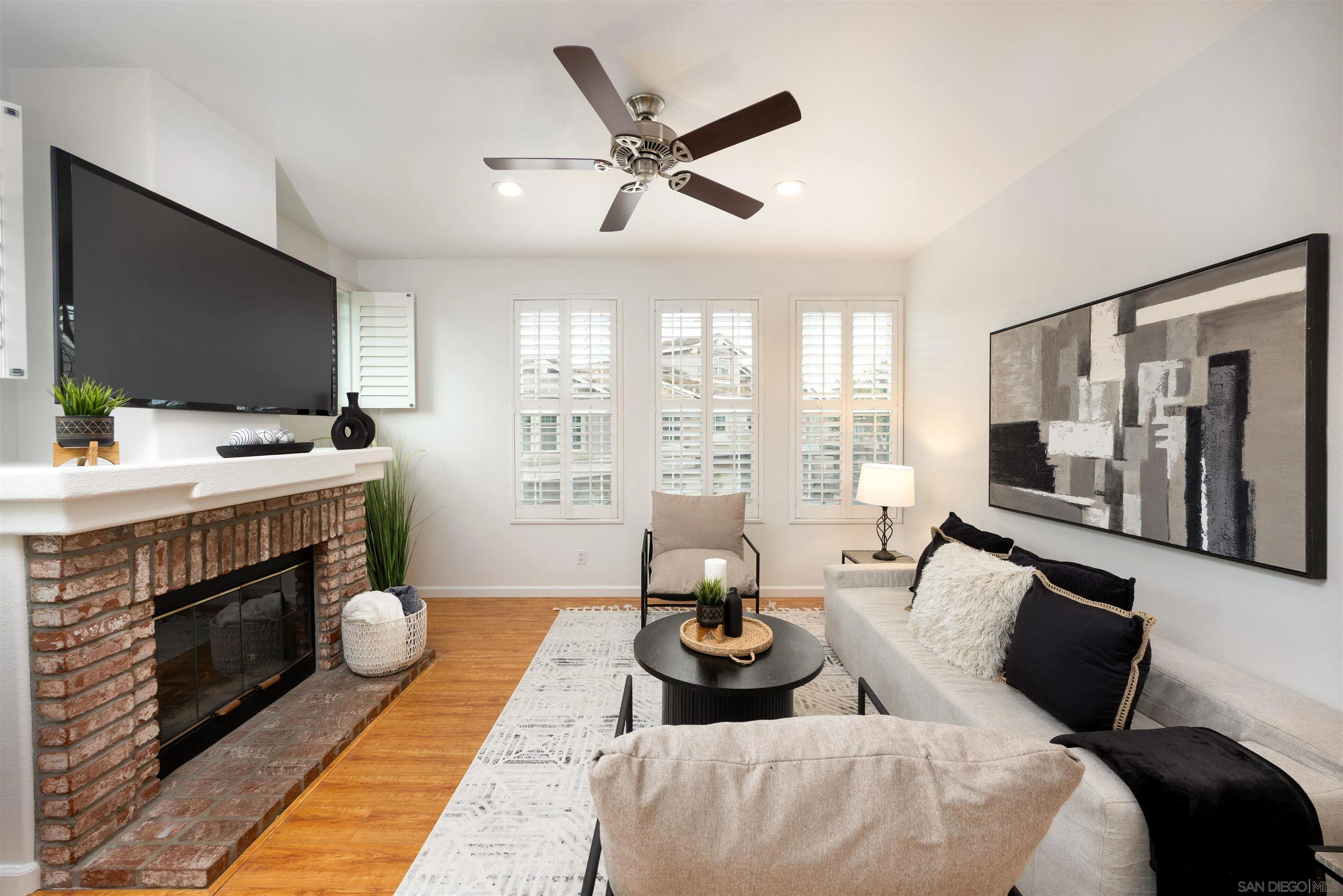 Photo #6: 2600452 Listing: Photo #6