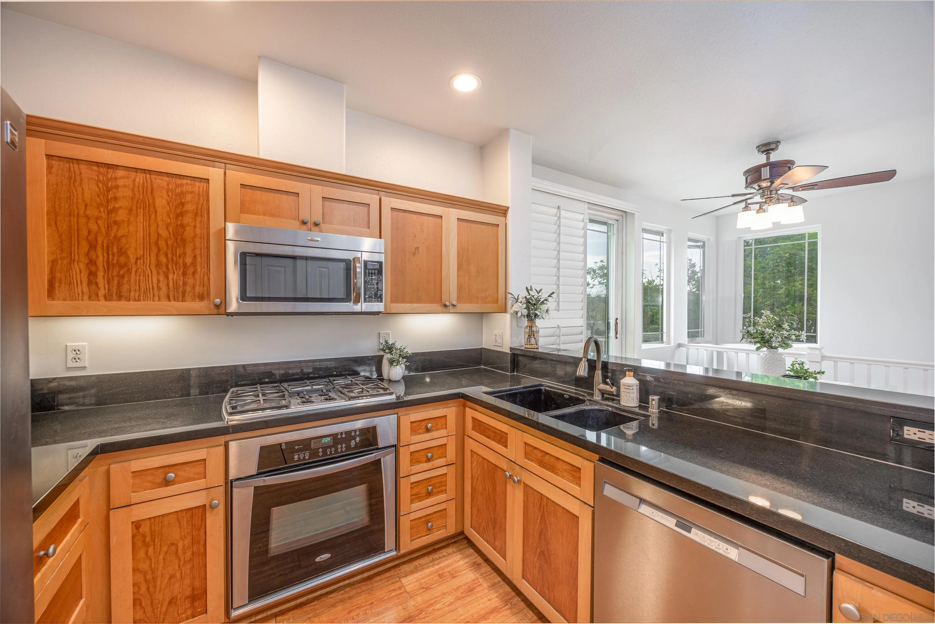 Photo #13: 2600452 Listing: Photo #13