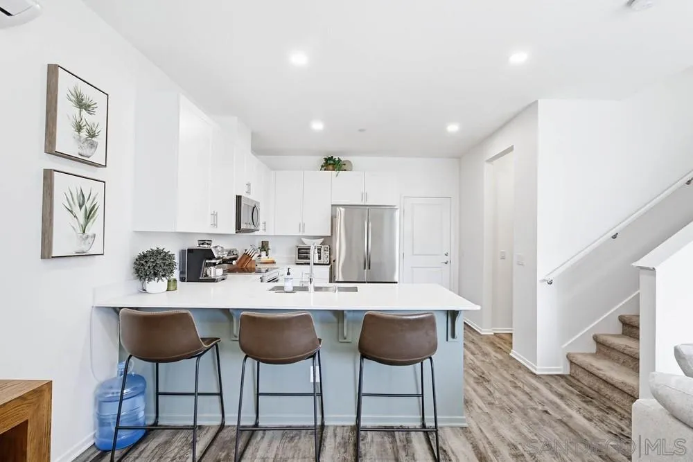 Photo #9: 2600470 Listing: Photo #9