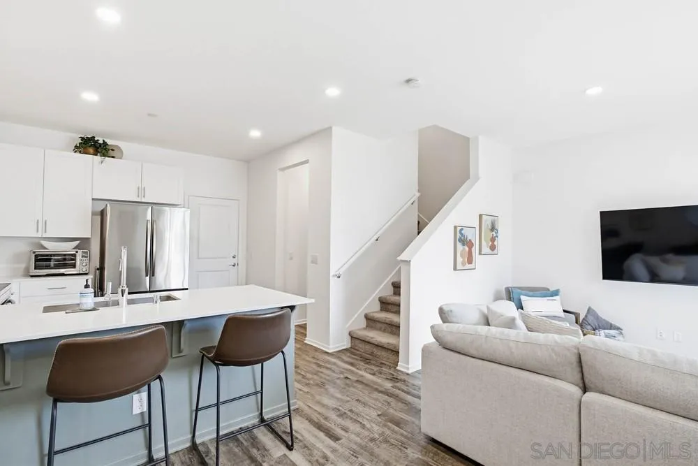 Photo #6: 2600470 Listing: Photo #6