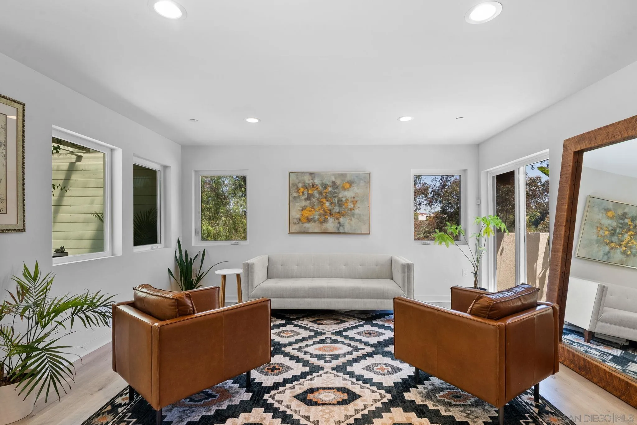 https://cdn.realtyfeed.com/cdn/127/2600471/cf85a1e74a5cbba4cc5f5636d8326a50.webp
