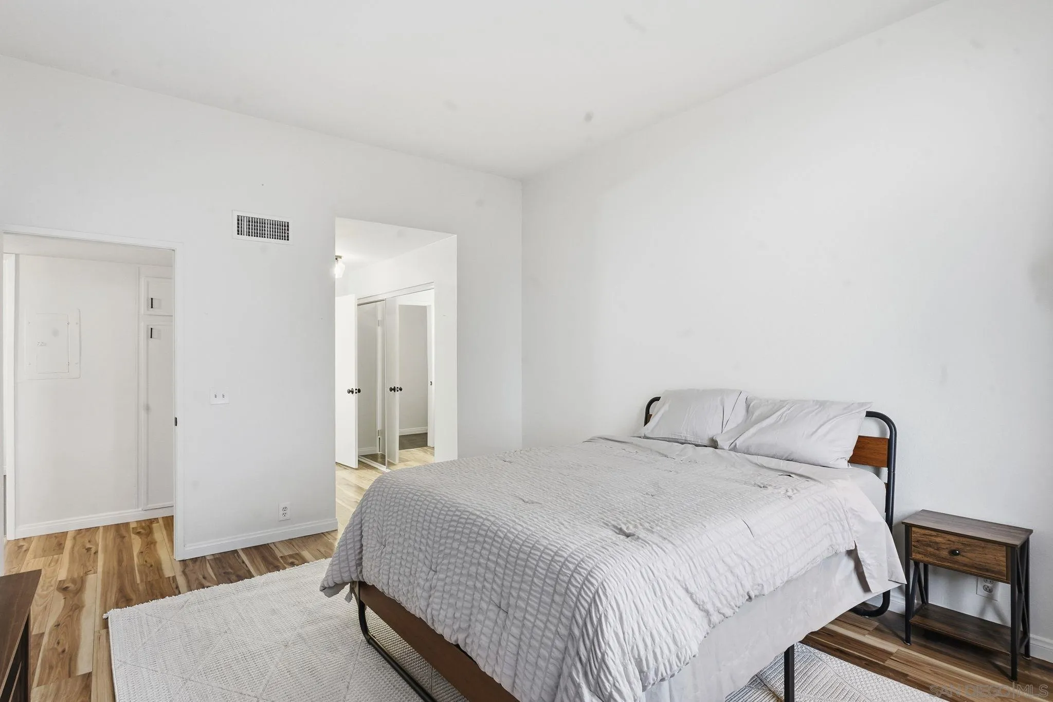 Photo #18: 2600472 Listing: Photo #18