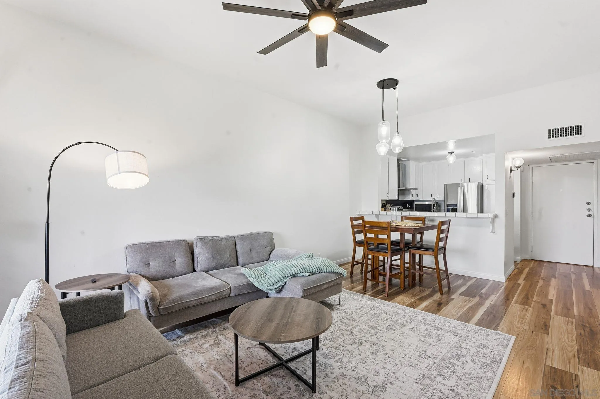 Photo #5: 2600472 Listing: Photo #5