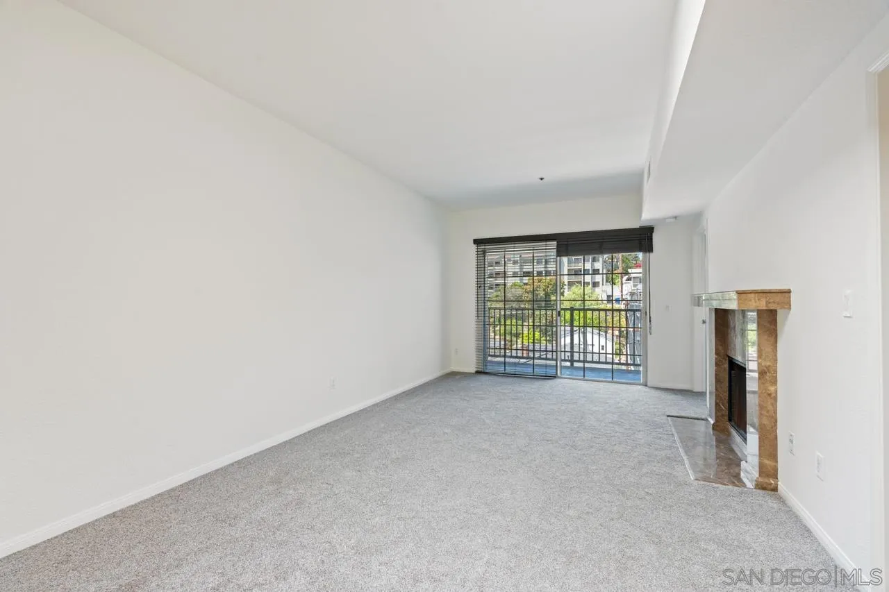 https://cdn.realtyfeed.com/cdn/127/2600473/6f3d5c8798b160493371b5f4790a8c55.webp