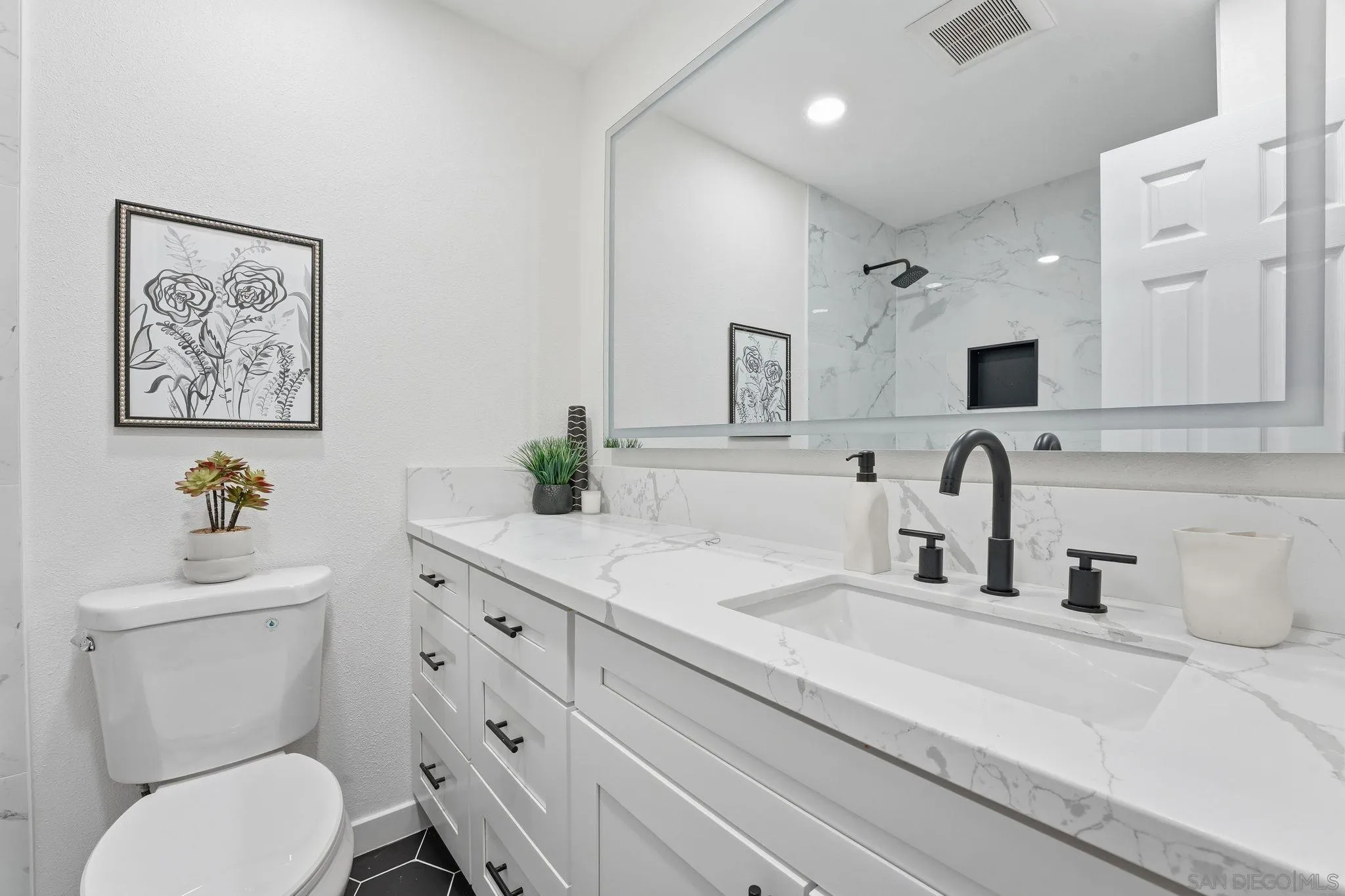 https://cdn.realtyfeed.com/cdn/127/2600483/039d9225a6255e41b7b905354b2e4381.webp