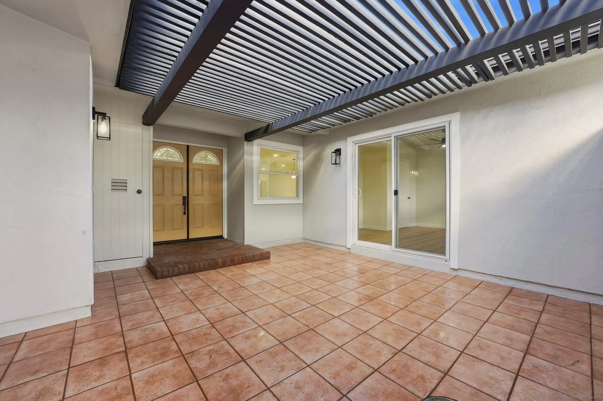 https://cdn.realtyfeed.com/cdn/127/2600483/8b0c32ffd92dcb183184a5e69c587c65.webp