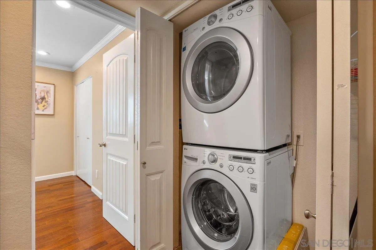 Photo #11: 2600493 Listing: Photo #11