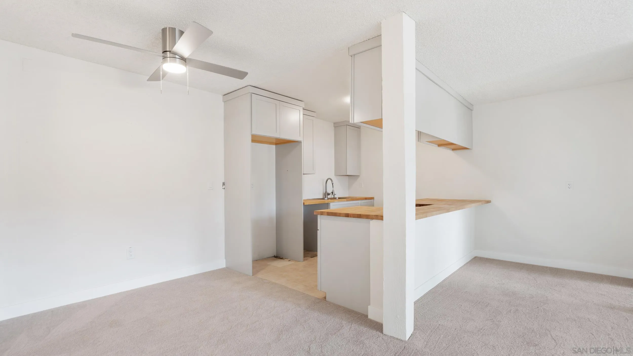 Photo #8: 2600502 Listing: Photo #8