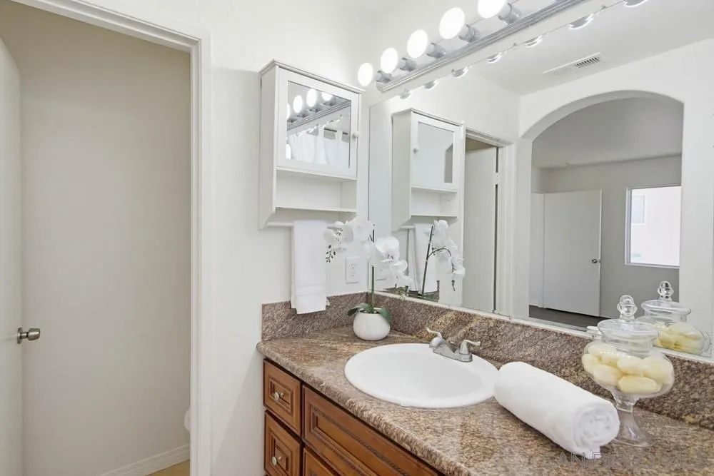 https://cdn.realtyfeed.com/cdn/127/2600507/0750c27e61a49437200359959ddd83f6.webp