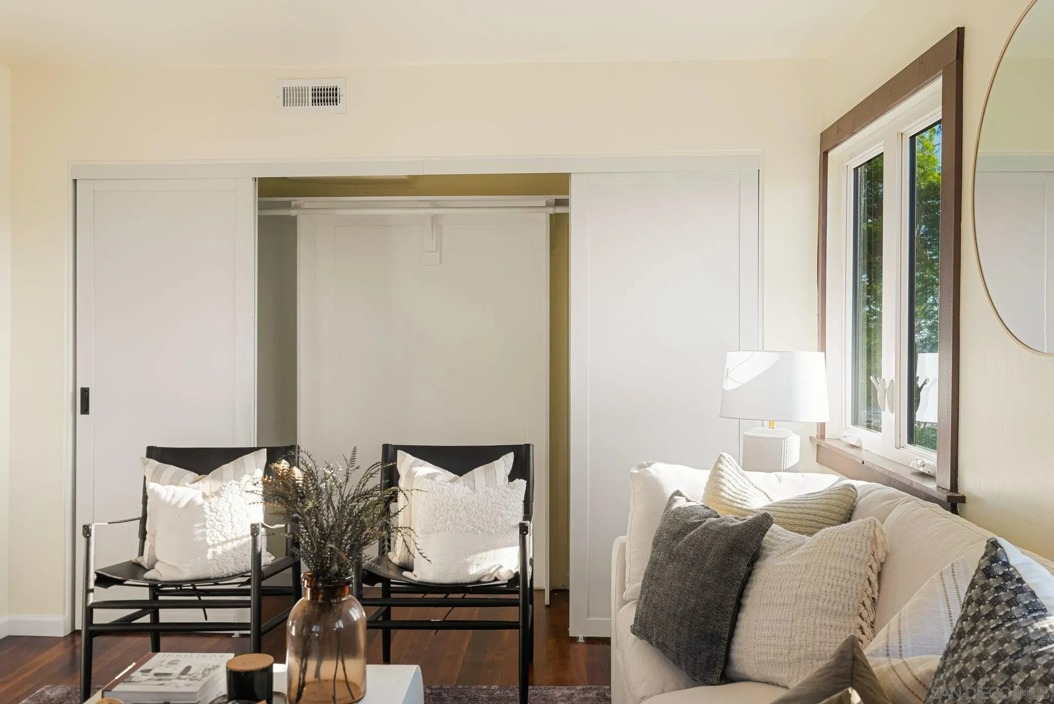 https://cdn.realtyfeed.com/cdn/127/2600509/ca33c294d6b22bde566f1f245c1e1718.webp