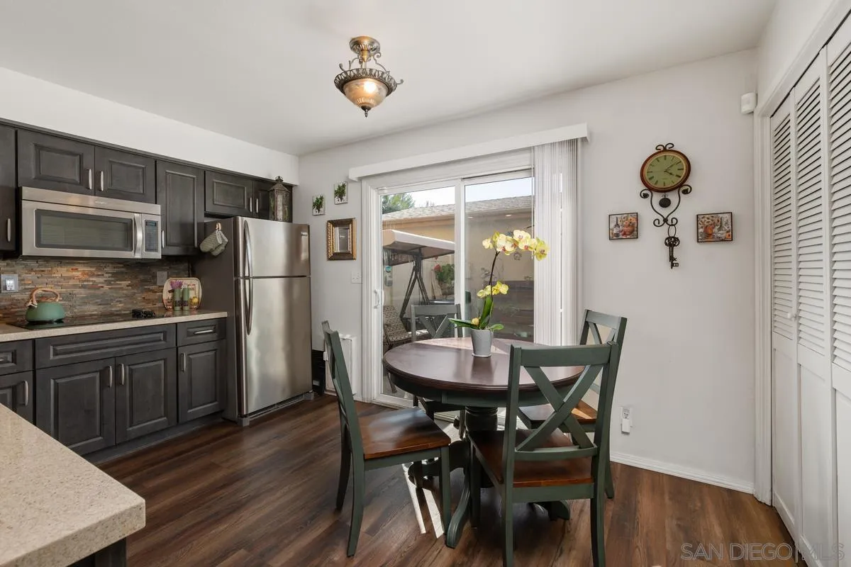 Photo #6: 2600510 Listing: Photo #6