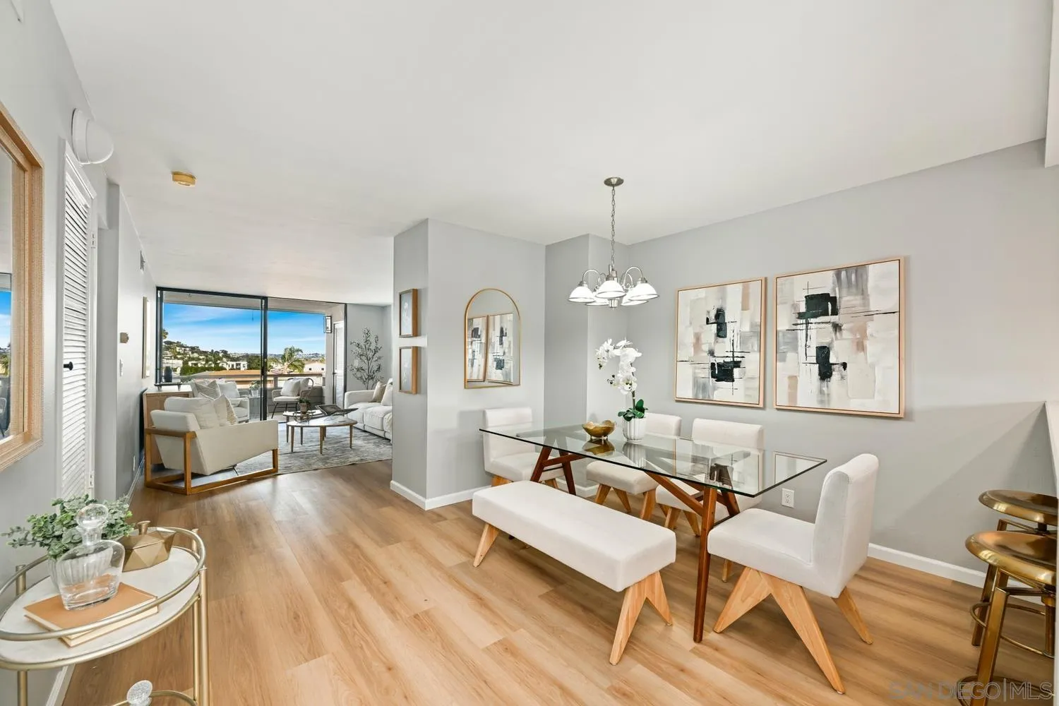 Photo #2: 2600523 Listing: Photo #2