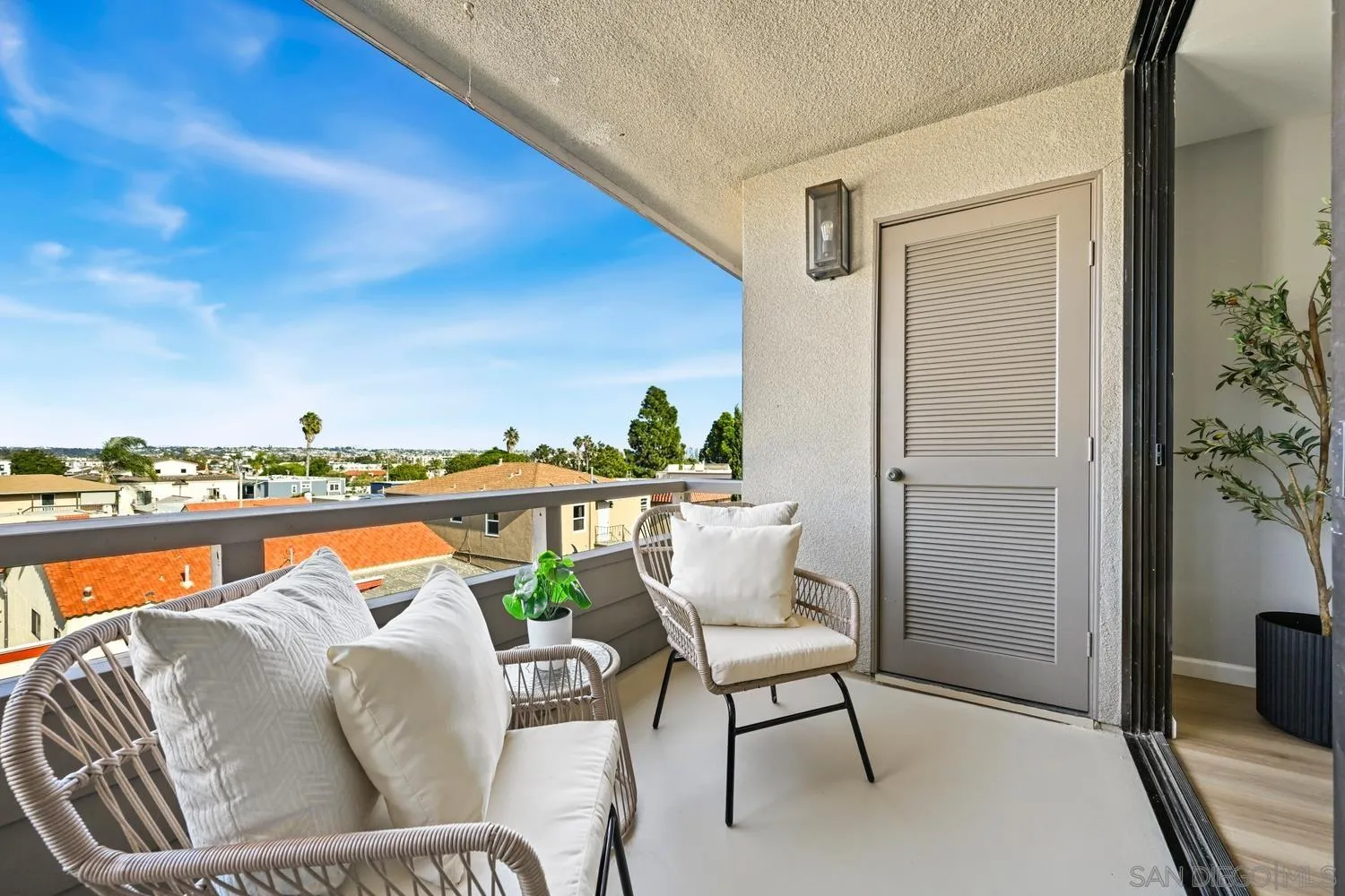 Photo #8: 2600523 Listing: Photo #8