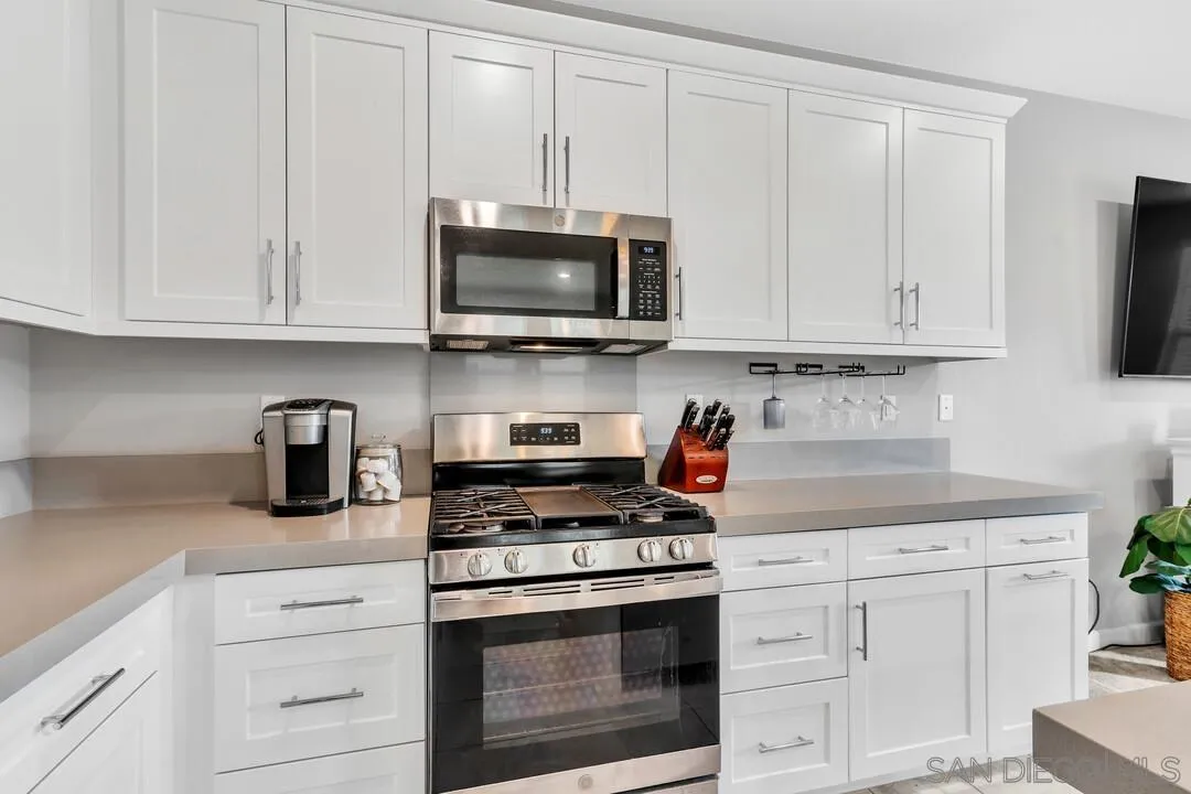 https://cdn.realtyfeed.com/cdn/127/2600525/82c43c550bd49d00ff2644c4651419ed.webp