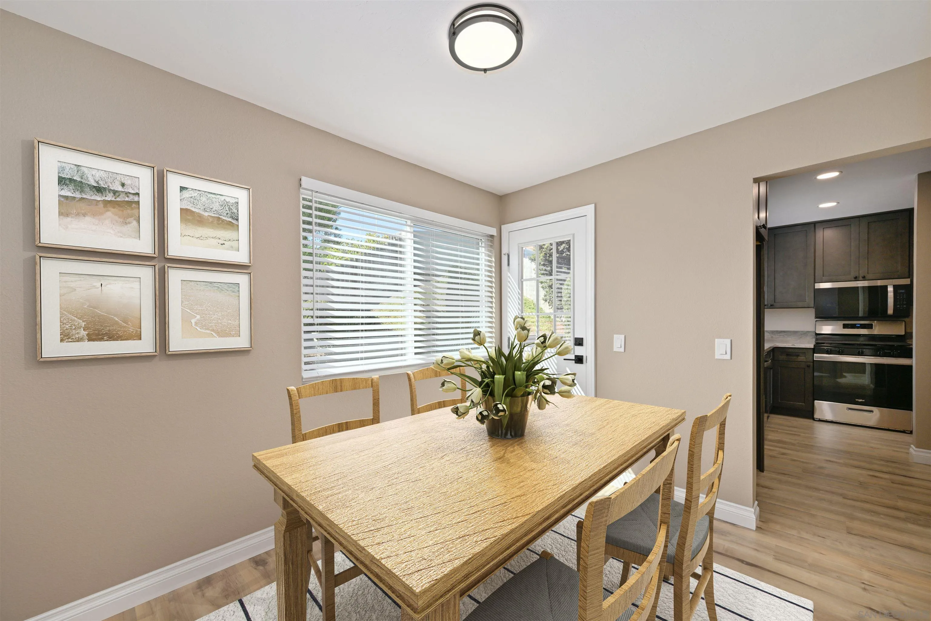 Photo #8: 2600528 Listing: Photo #8