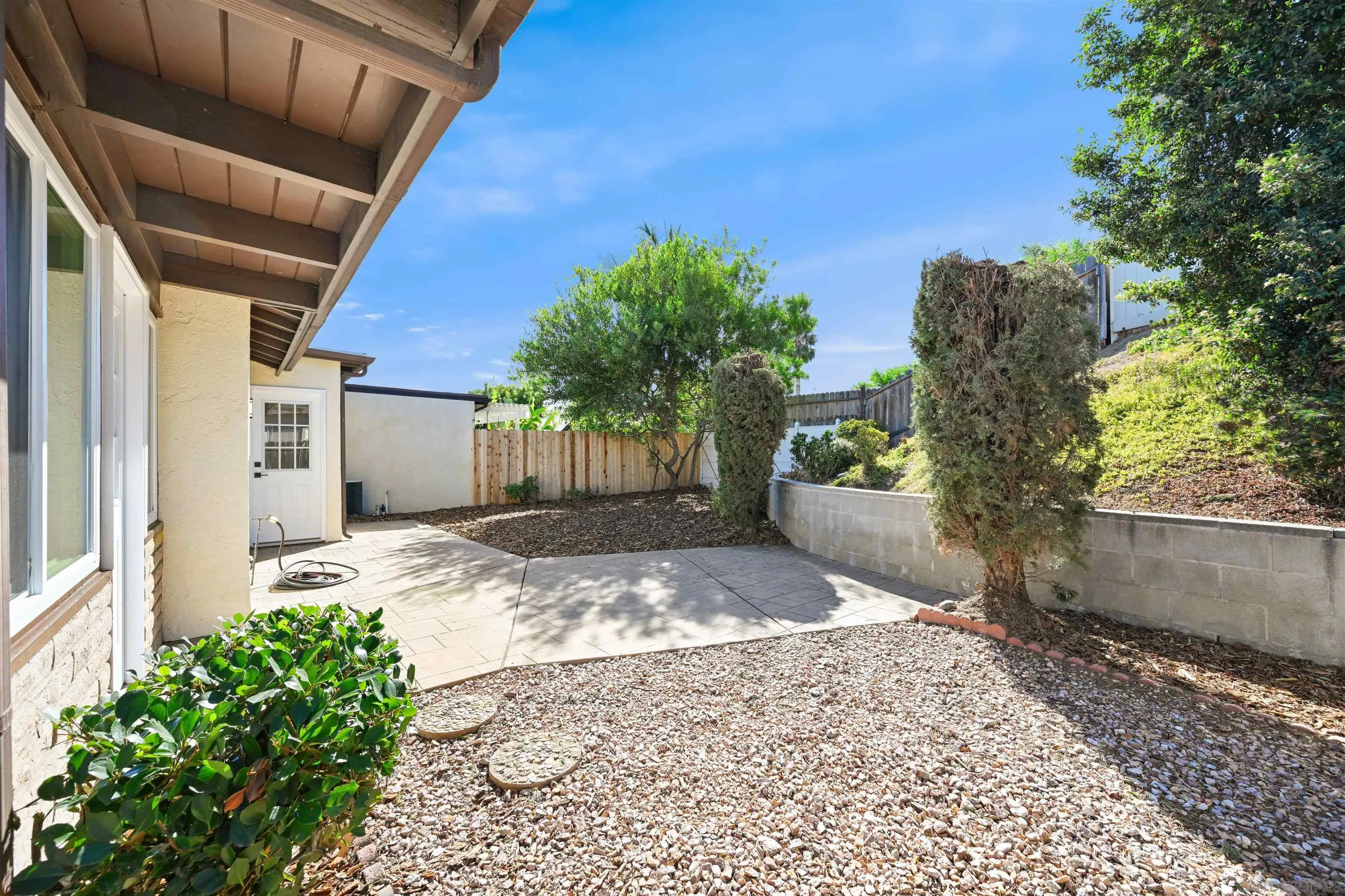 Photo #13: 2600528 Listing: Photo #13